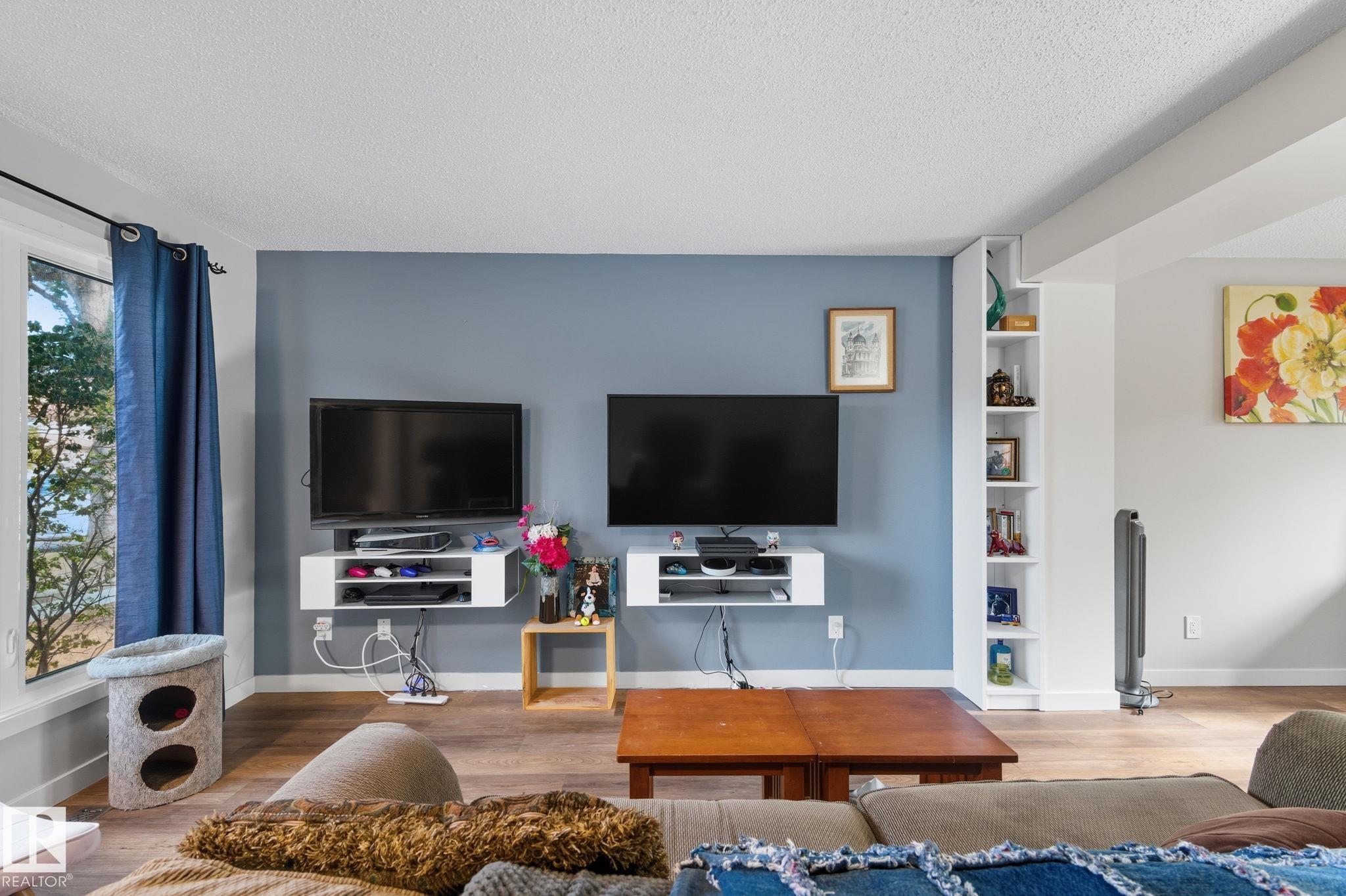 Photo 3 at 12047 162 Avenue NW, Dunluce, Edmonton