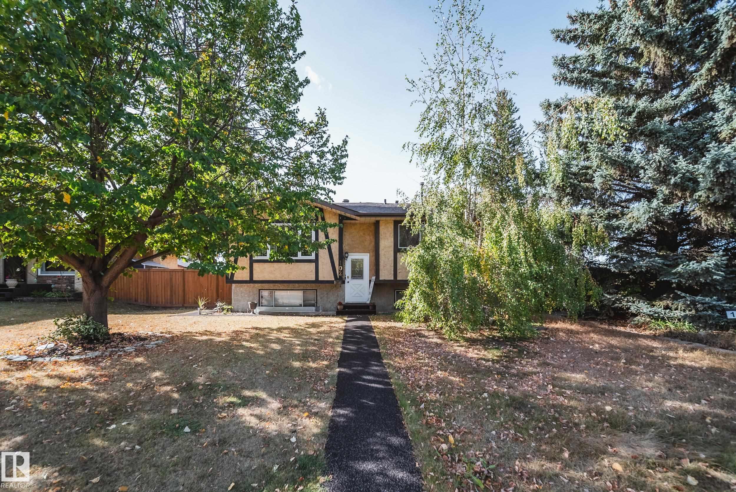 Photo 26 at 102 Woodvale Road W NW, Hillview, Edmonton