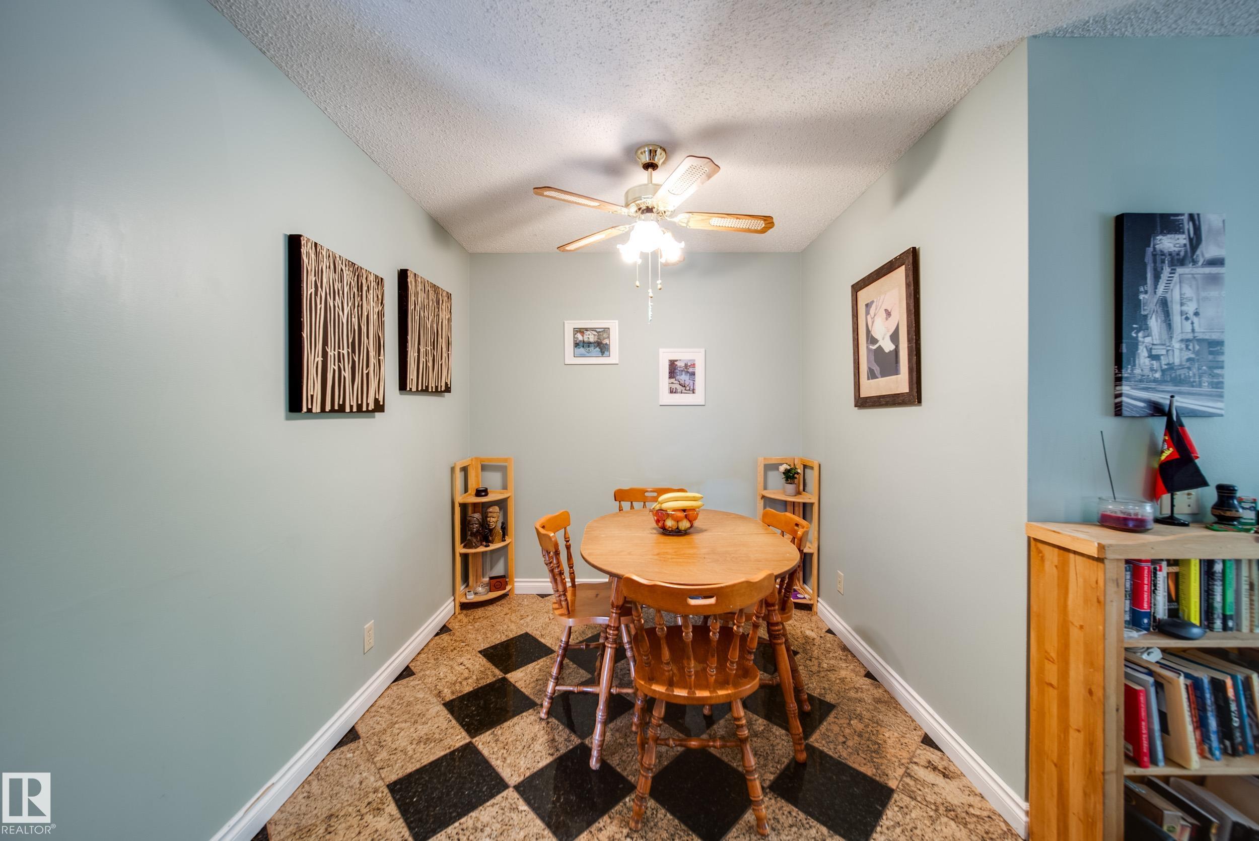 Photo 5 at 102 Woodvale Road W NW, Hillview, Edmonton