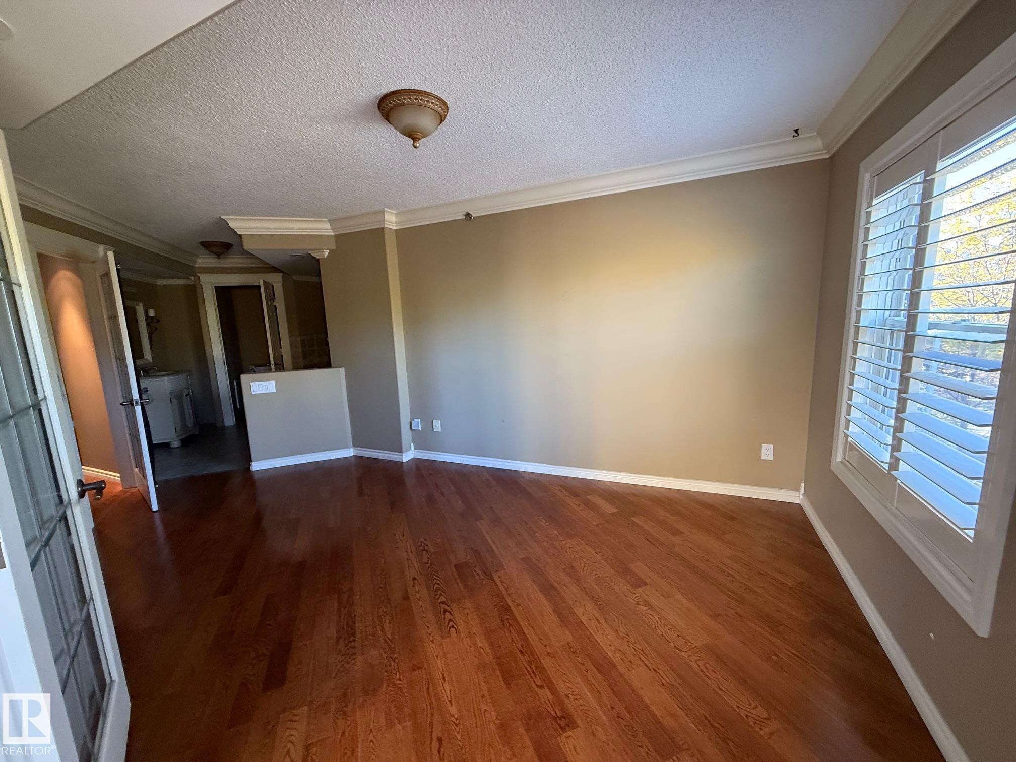 Photo 18 at 404 - 12028 103 Avenue NW, Wîhkwêntôwin, Edmonton