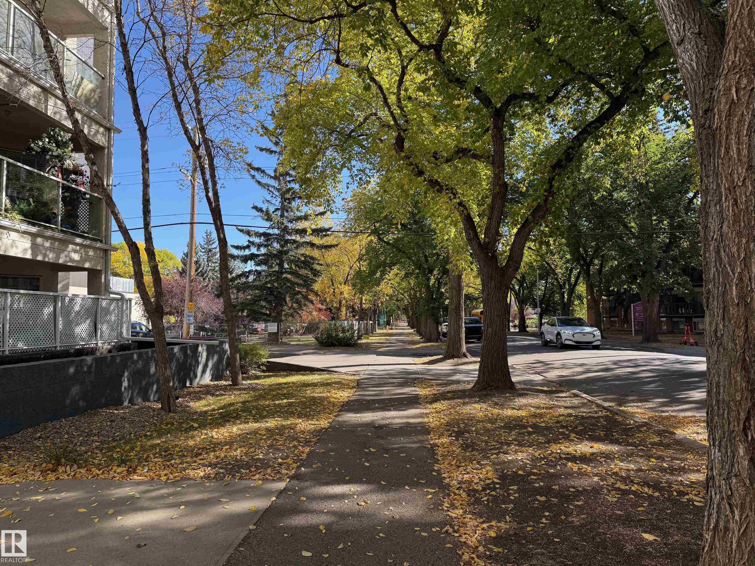 Photo 27 at 404 - 12028 103 Avenue NW, Wîhkwêntôwin, Edmonton