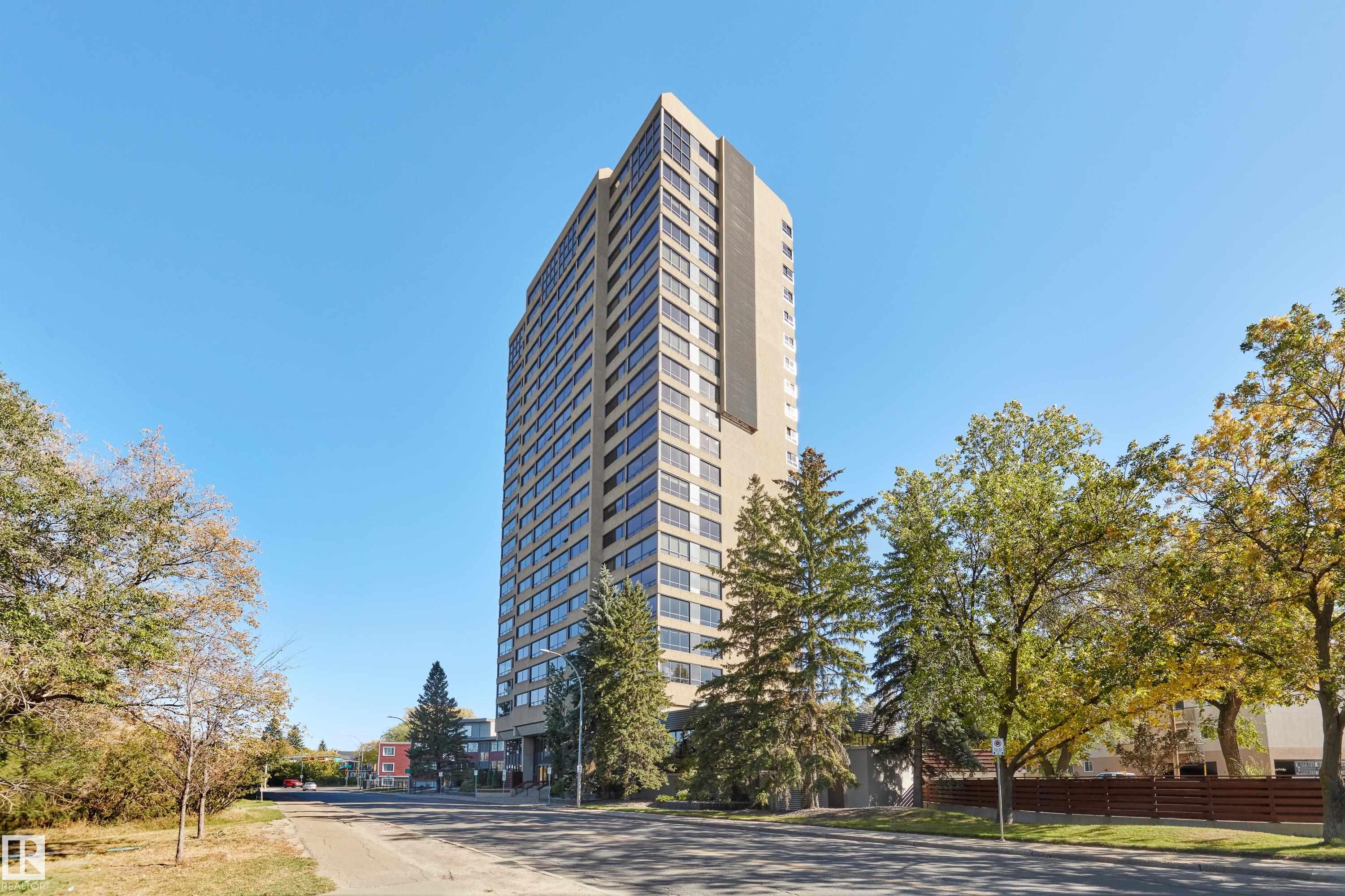 Photo 2 at 403 - 9929 Saskatchewan Drive NW, Strathcona, Edmonton