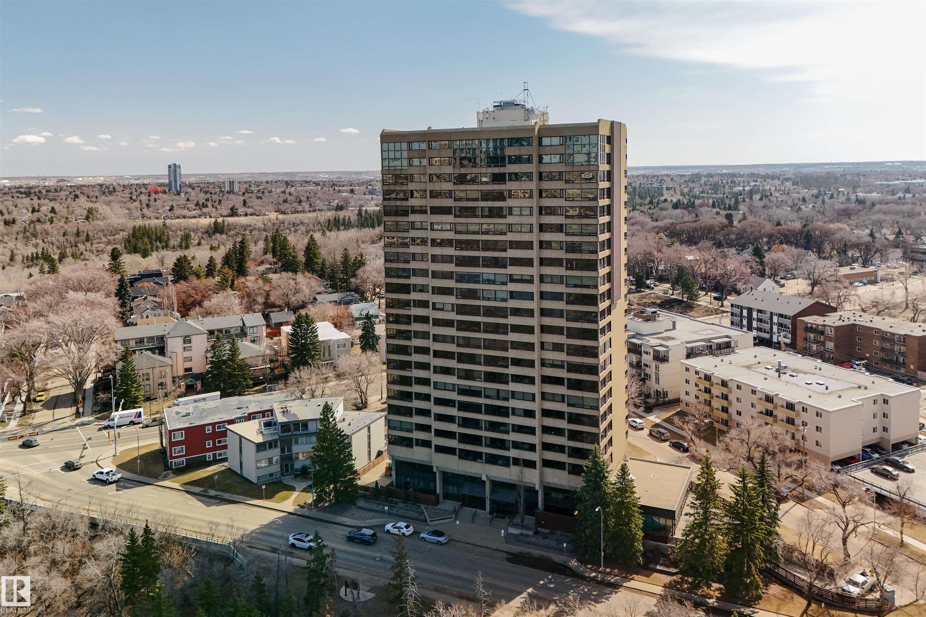 Photo 29 at 403 - 9929 Saskatchewan Drive NW, Strathcona, Edmonton