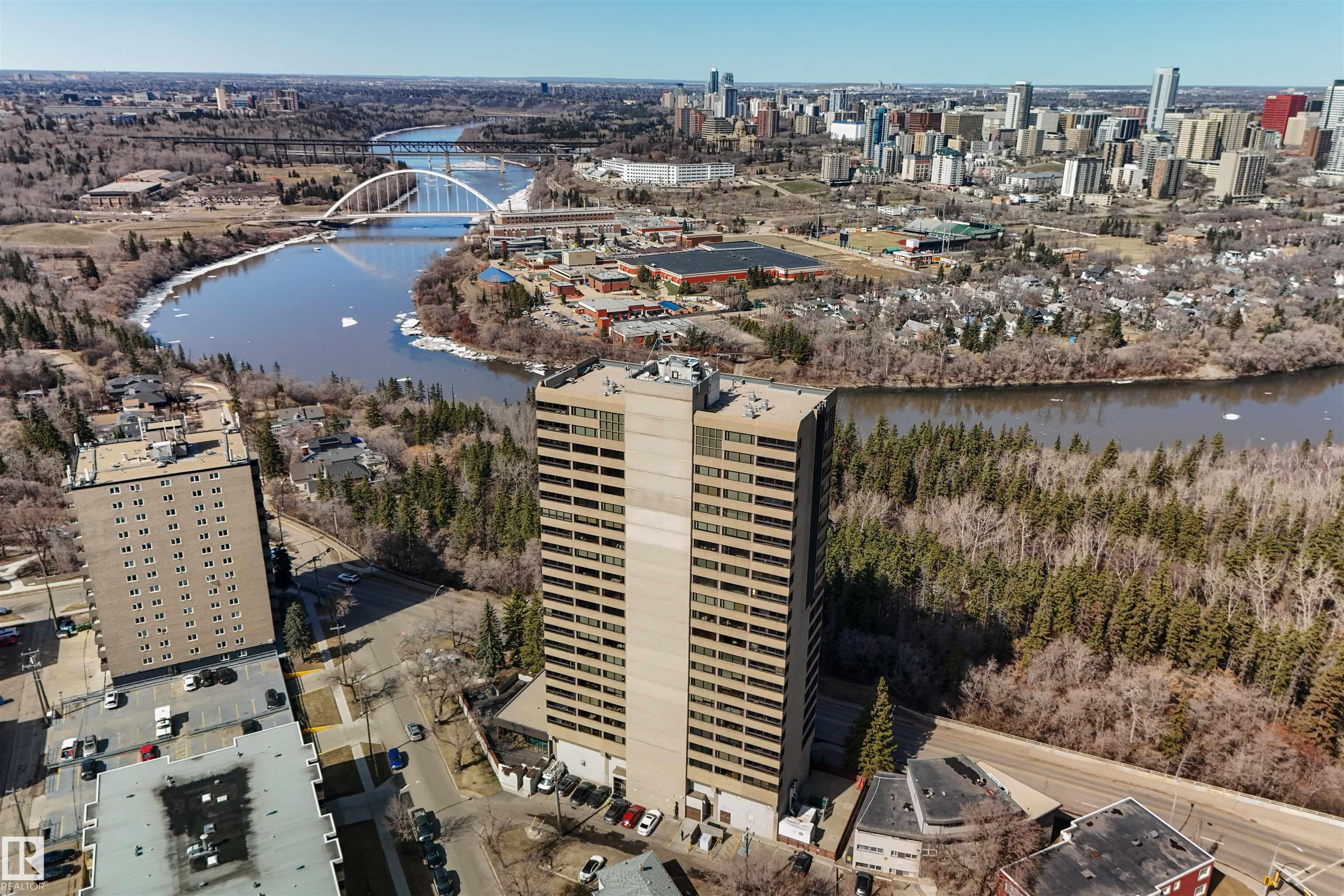 Photo 34 at 403 - 9929 Saskatchewan Drive NW, Strathcona, Edmonton