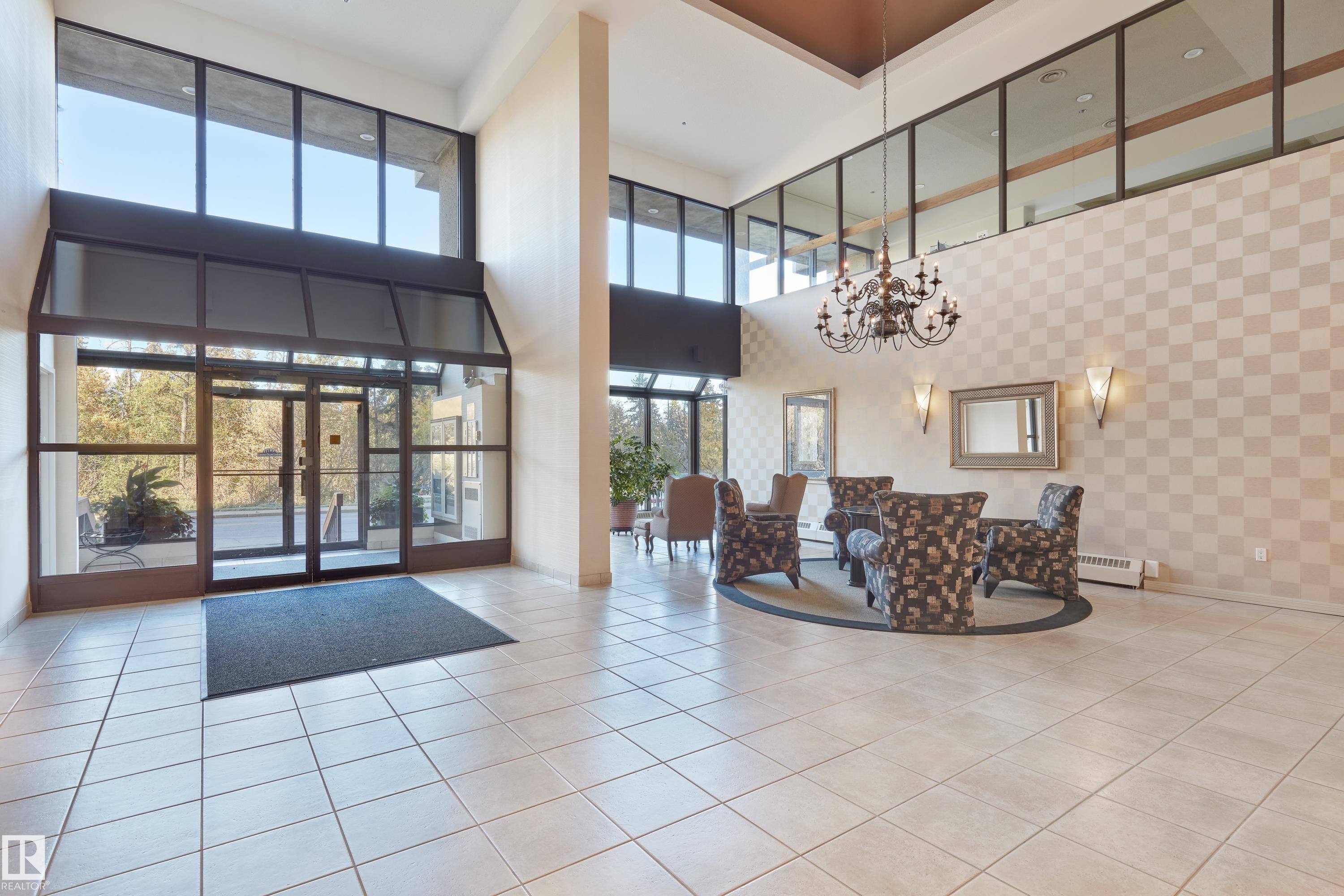 Photo 37 at 403 - 9929 Saskatchewan Drive NW, Strathcona, Edmonton