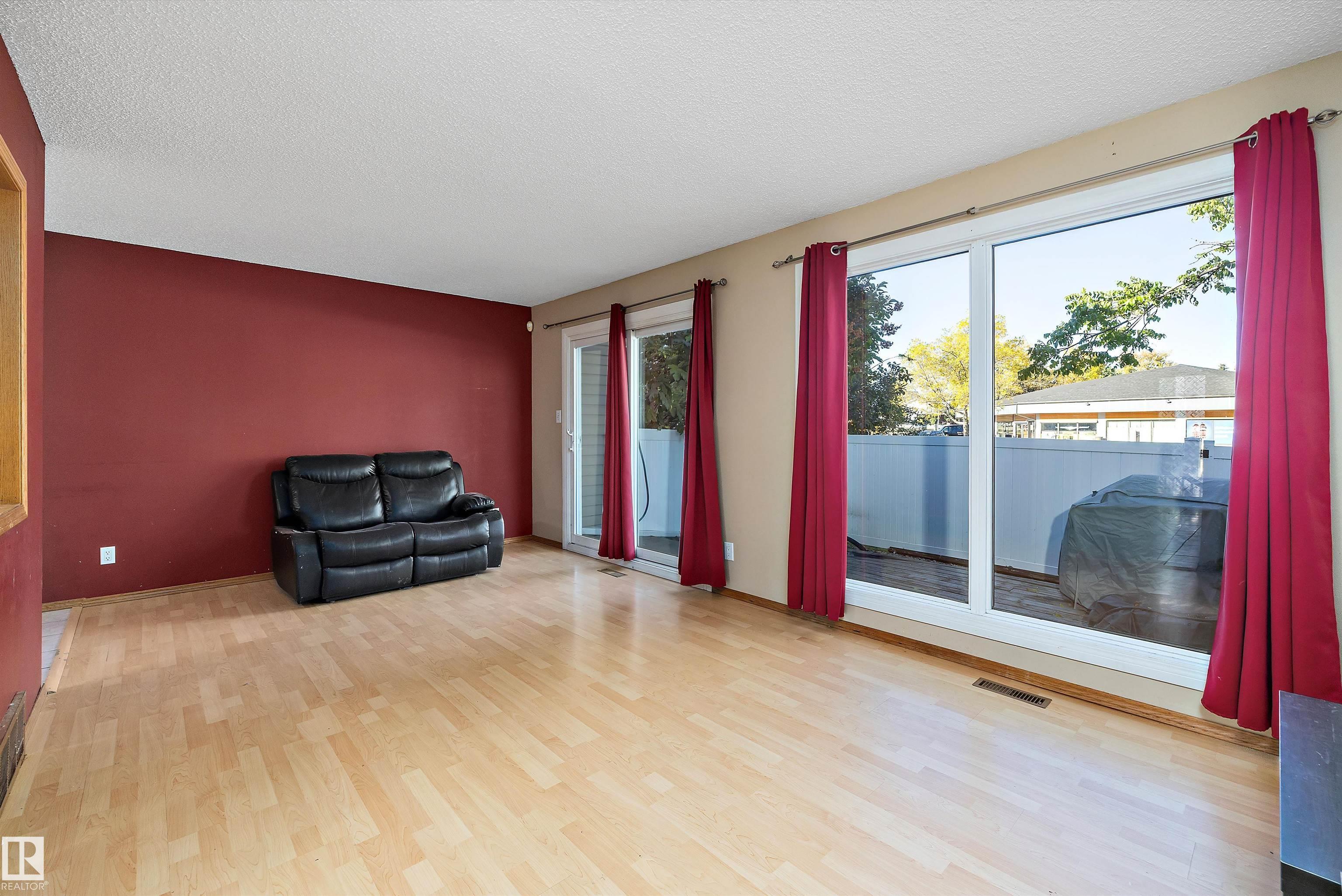 Photo 16 at 143 - 87 Brookwood Drive, Brookwood, Spruce Grove