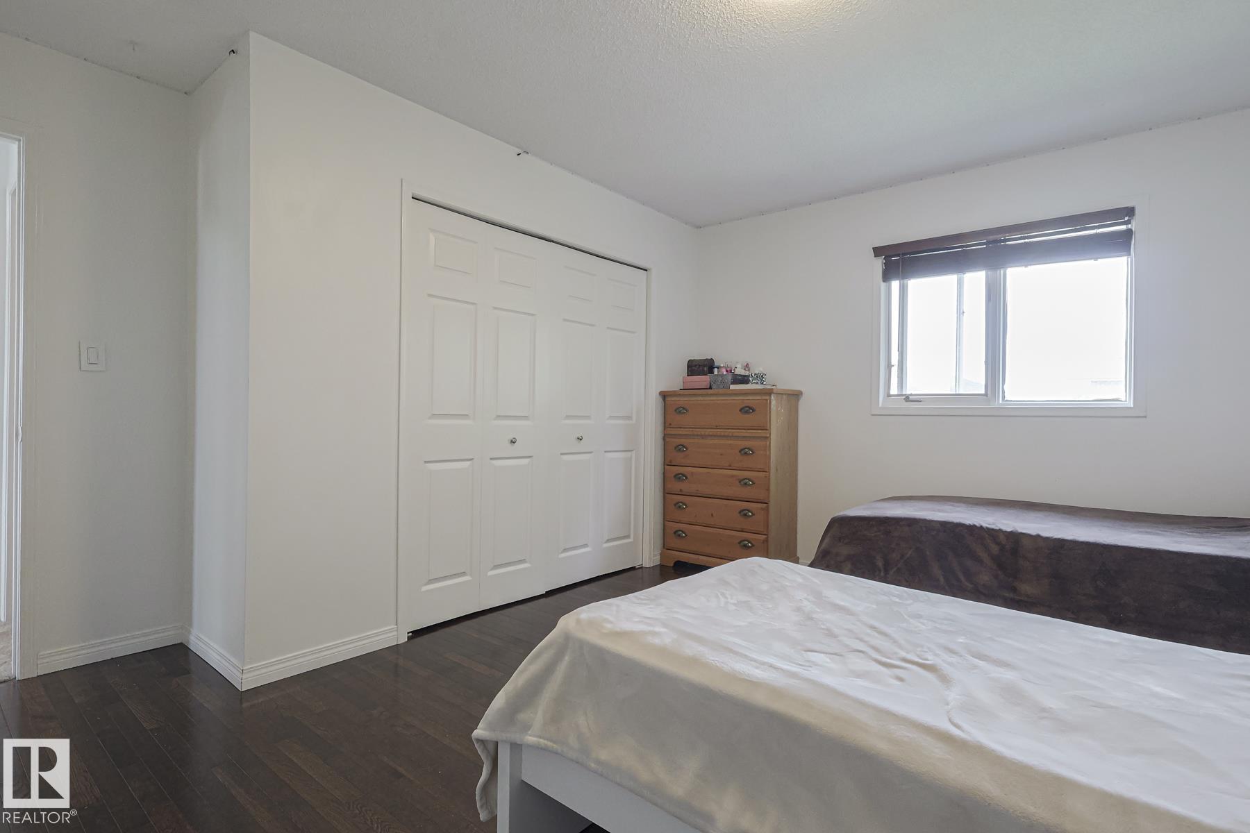 Photo 28 at 12 Elsinore Place NW, Elsinore, Edmonton