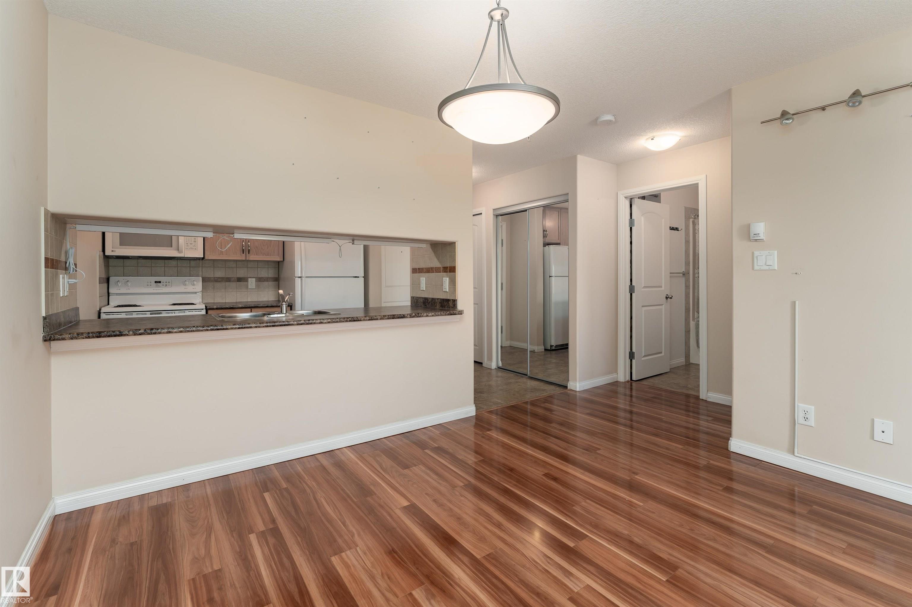 Photo 6 at 208 - 1204 156 Street NW, South Terwillegar, Edmonton