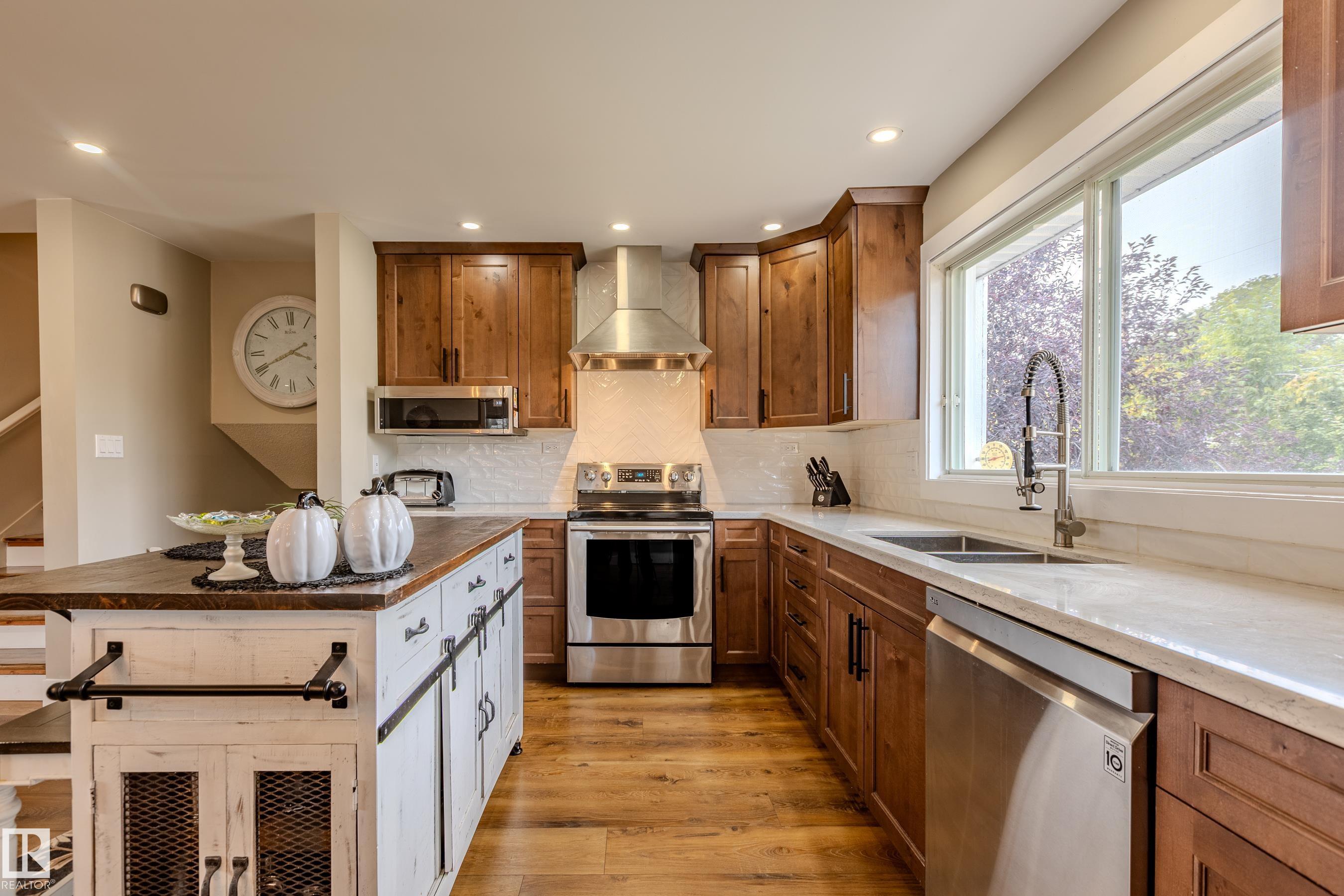 Photo 14 at 10114 102 Avenue, Morinville