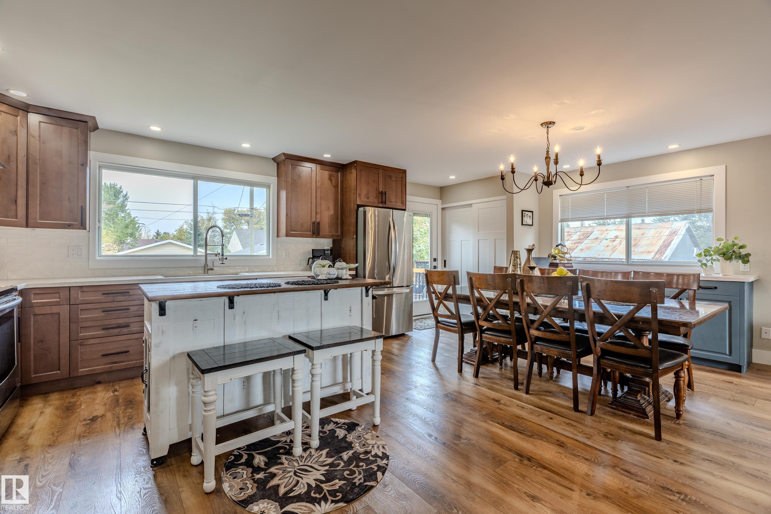 Photo 17 at 10114 102 Avenue, Morinville