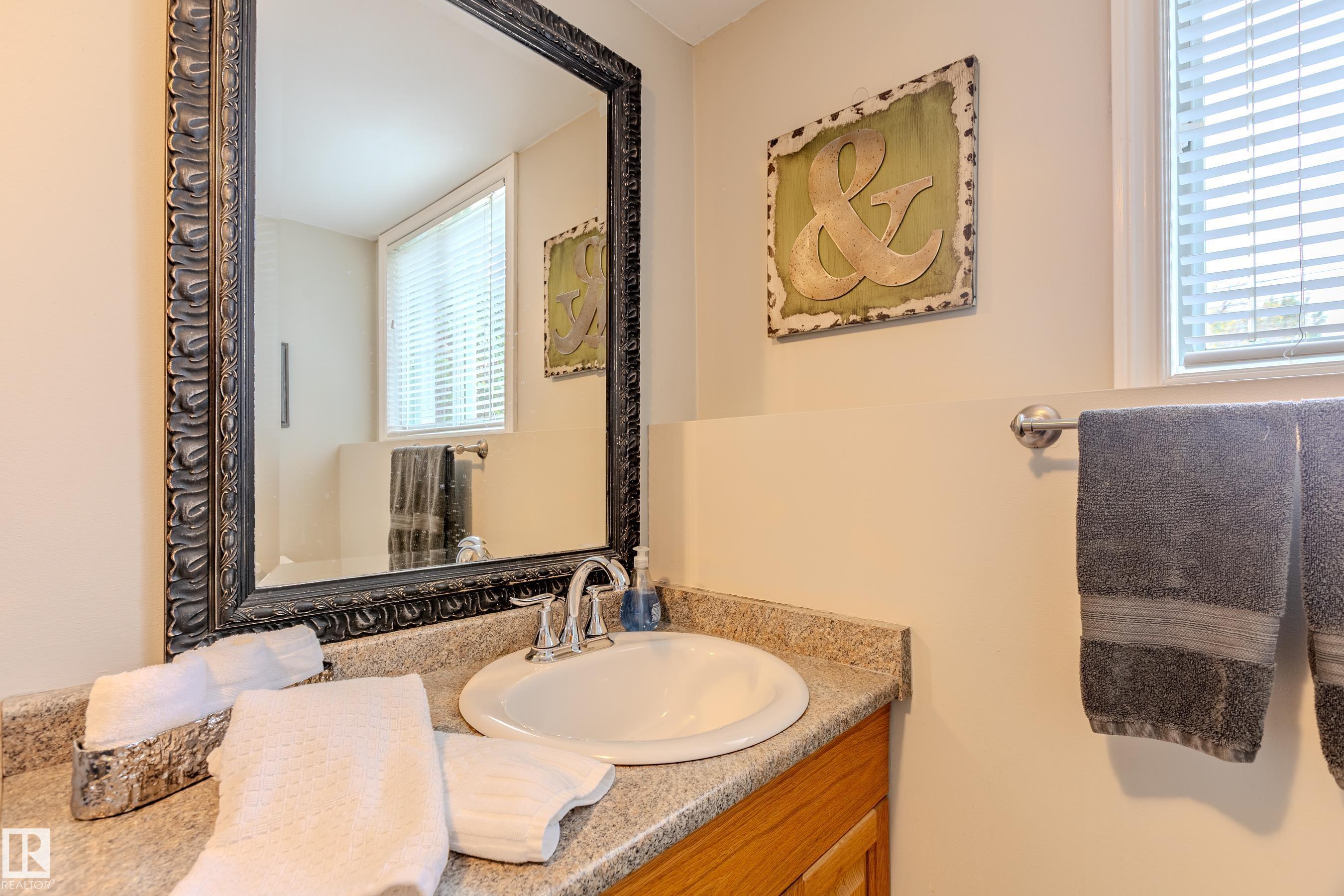 Photo 33 at 10114 102 Avenue, Morinville