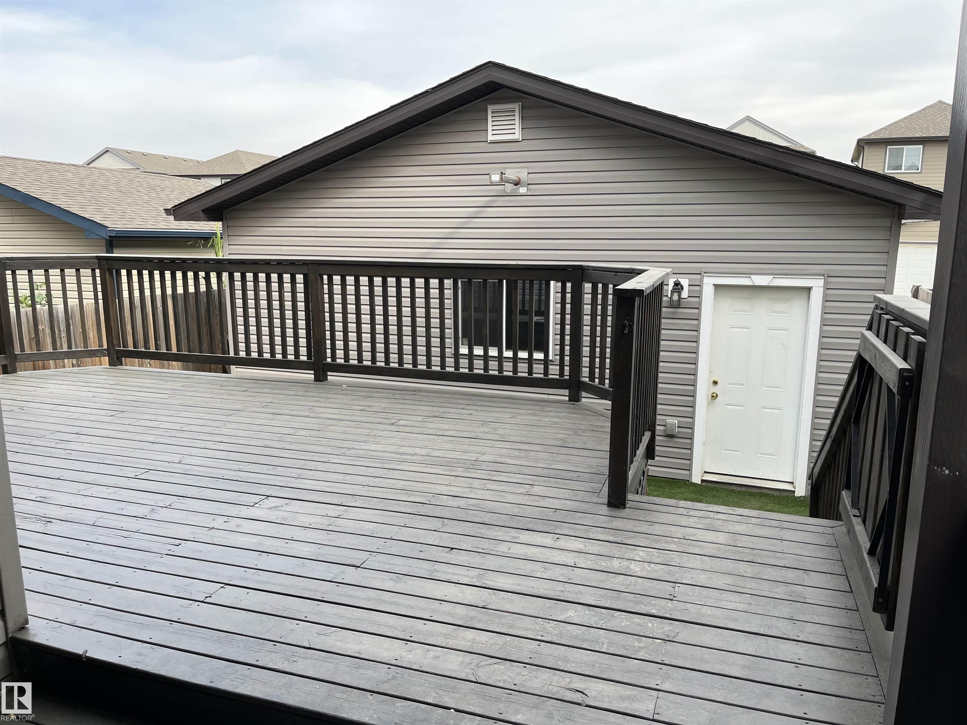Photo 6 at 303 Sheridan Way, Suntree, Leduc