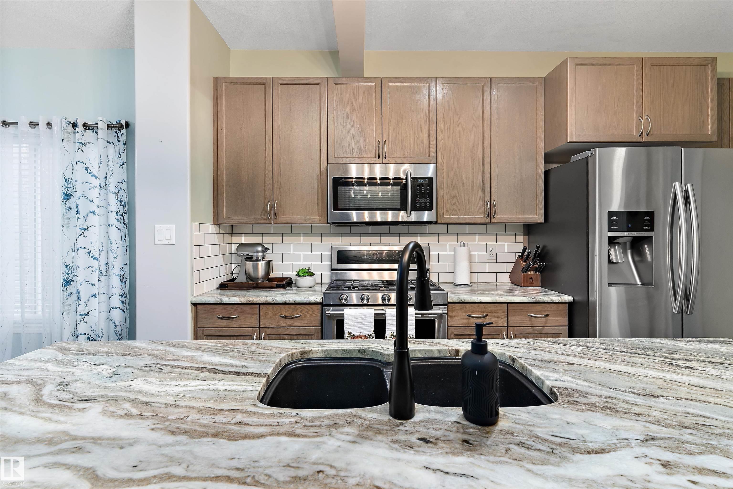 Photo 12 at 166 Kirpatrick Way, West Haven, Leduc