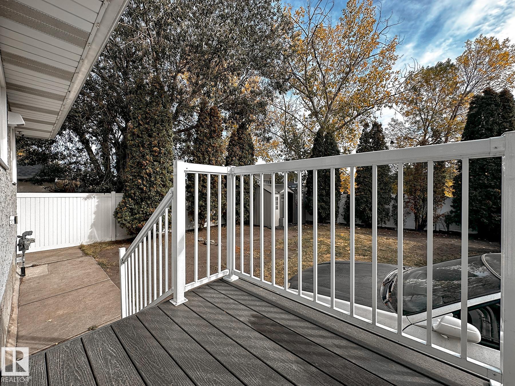 Photo 12 at 11403 149 Avenue NW, Caernarvon, Edmonton