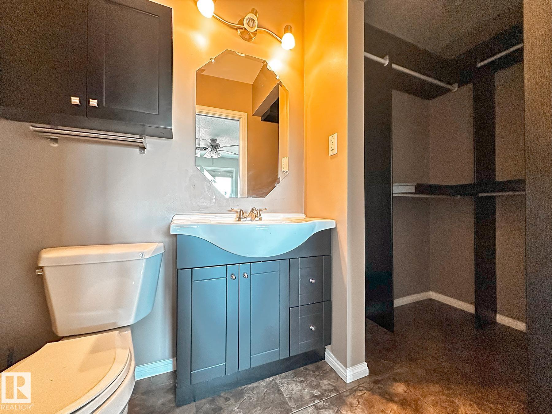 Photo 20 at 11403 149 Avenue NW, Caernarvon, Edmonton