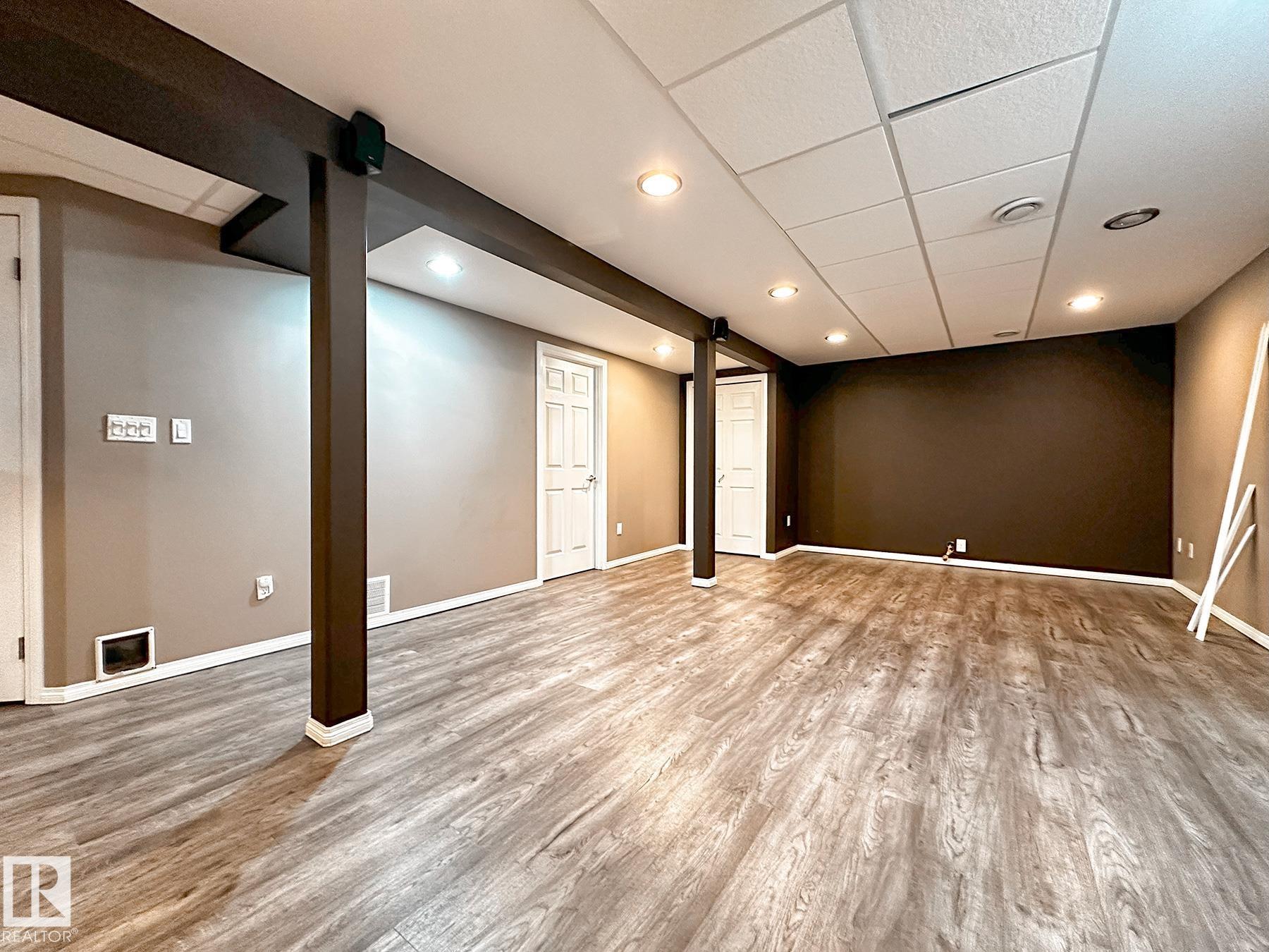 Photo 29 at 11403 149 Avenue NW, Caernarvon, Edmonton