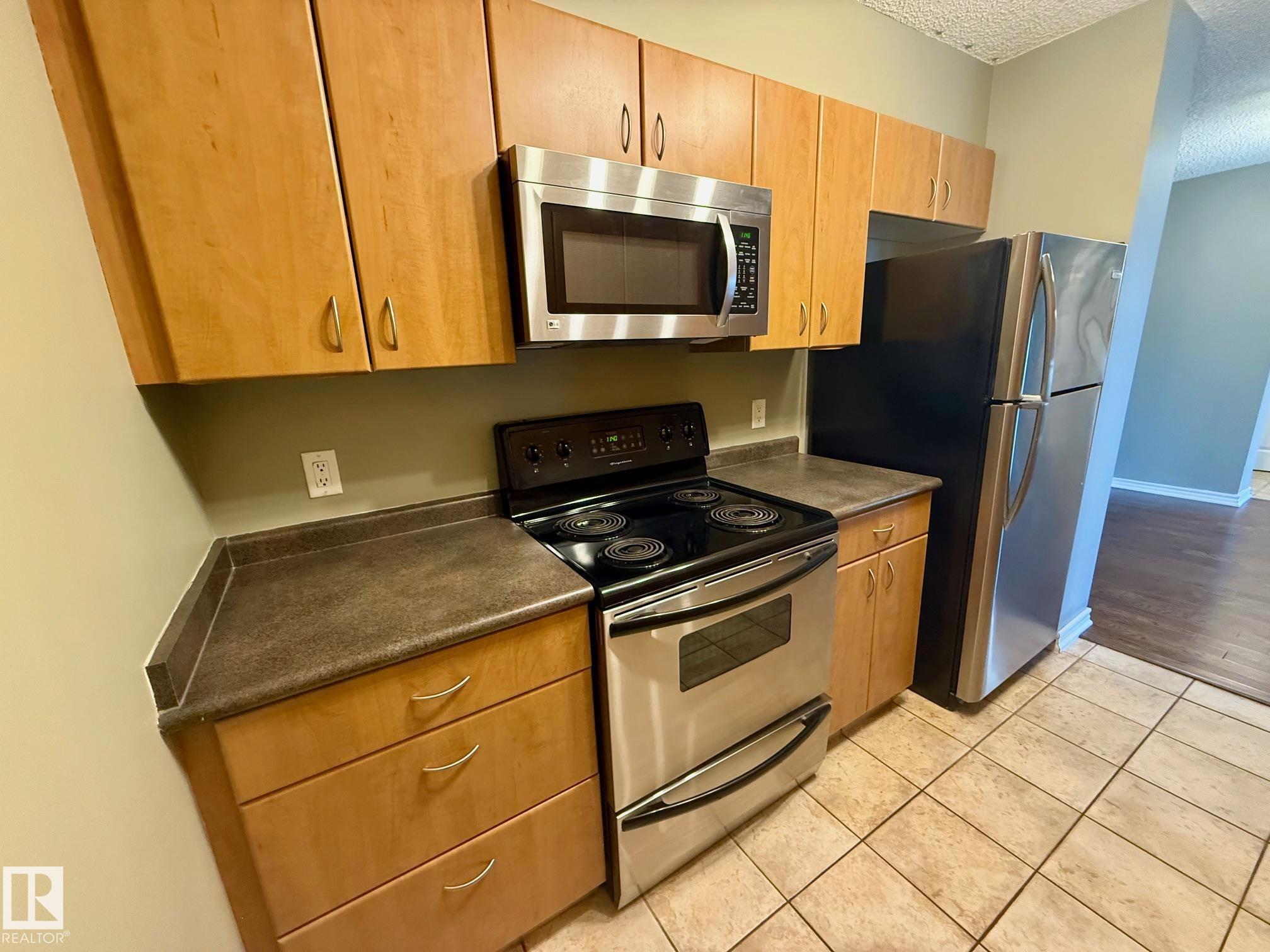 Photo 16 at 1604 - 10303 105 Street NW, Downtown, Edmonton