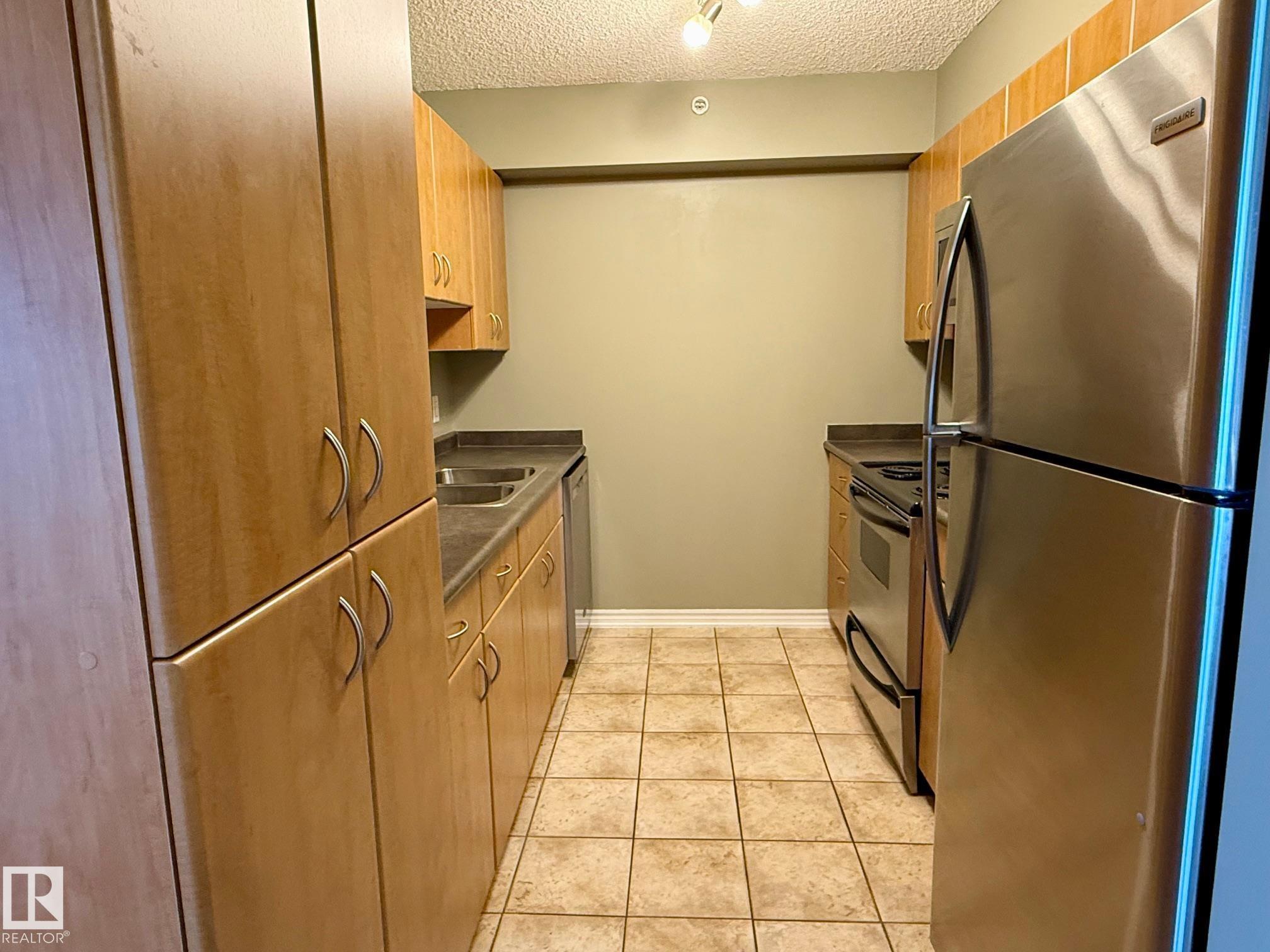 Photo 18 at 1604 - 10303 105 Street NW, Downtown, Edmonton