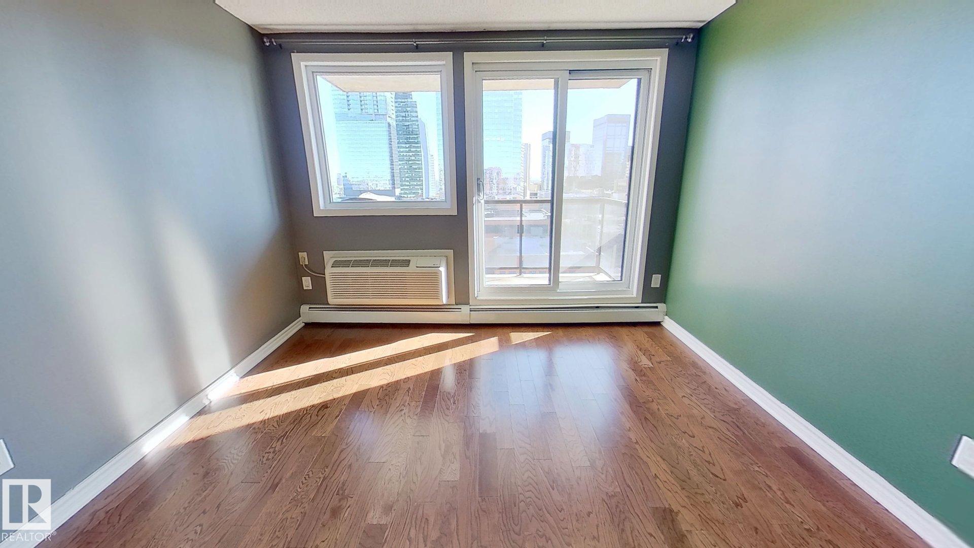 Photo 5 at 1604 - 10303 105 Street NW, Downtown, Edmonton