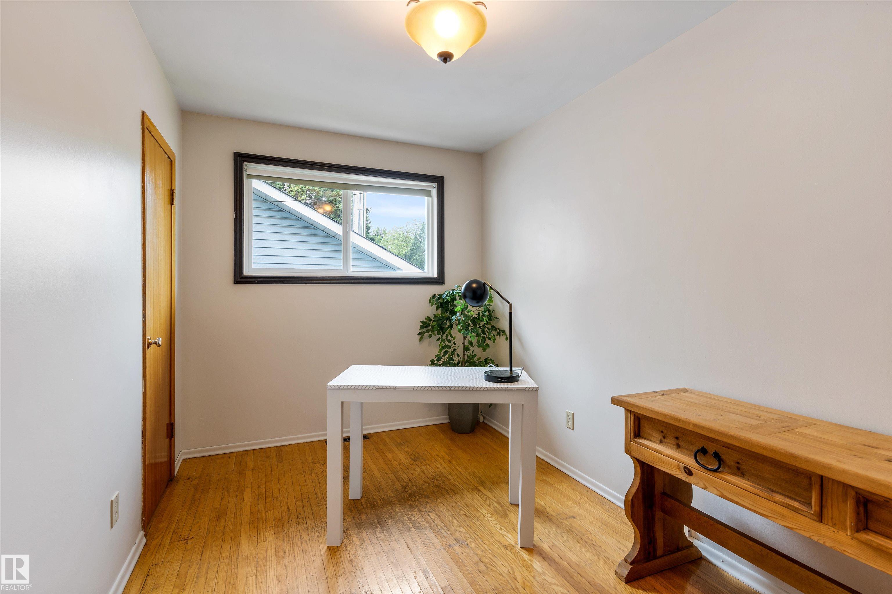 Photo 16 at 52 Belmont Drive, Braeside, St. Albert