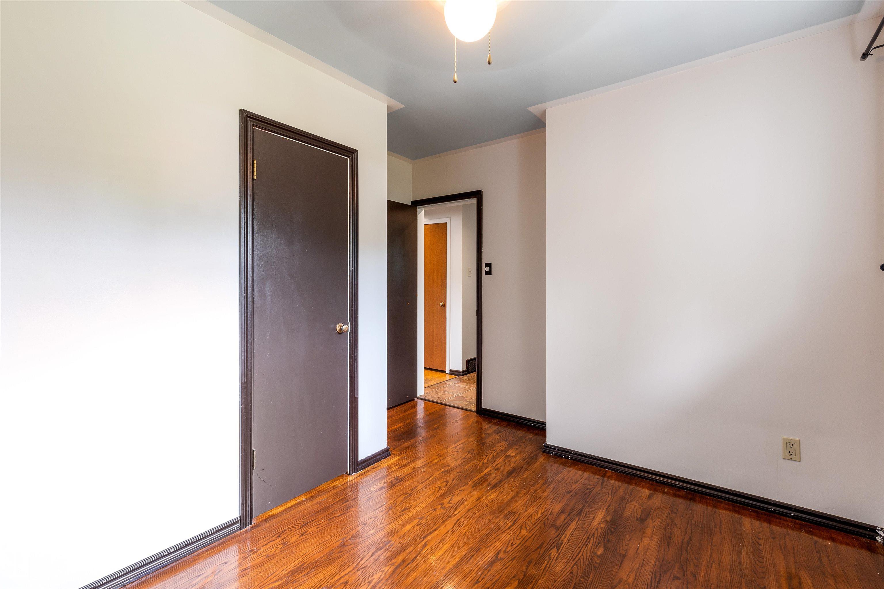 Photo 19 at 52 Belmont Drive, Braeside, St. Albert