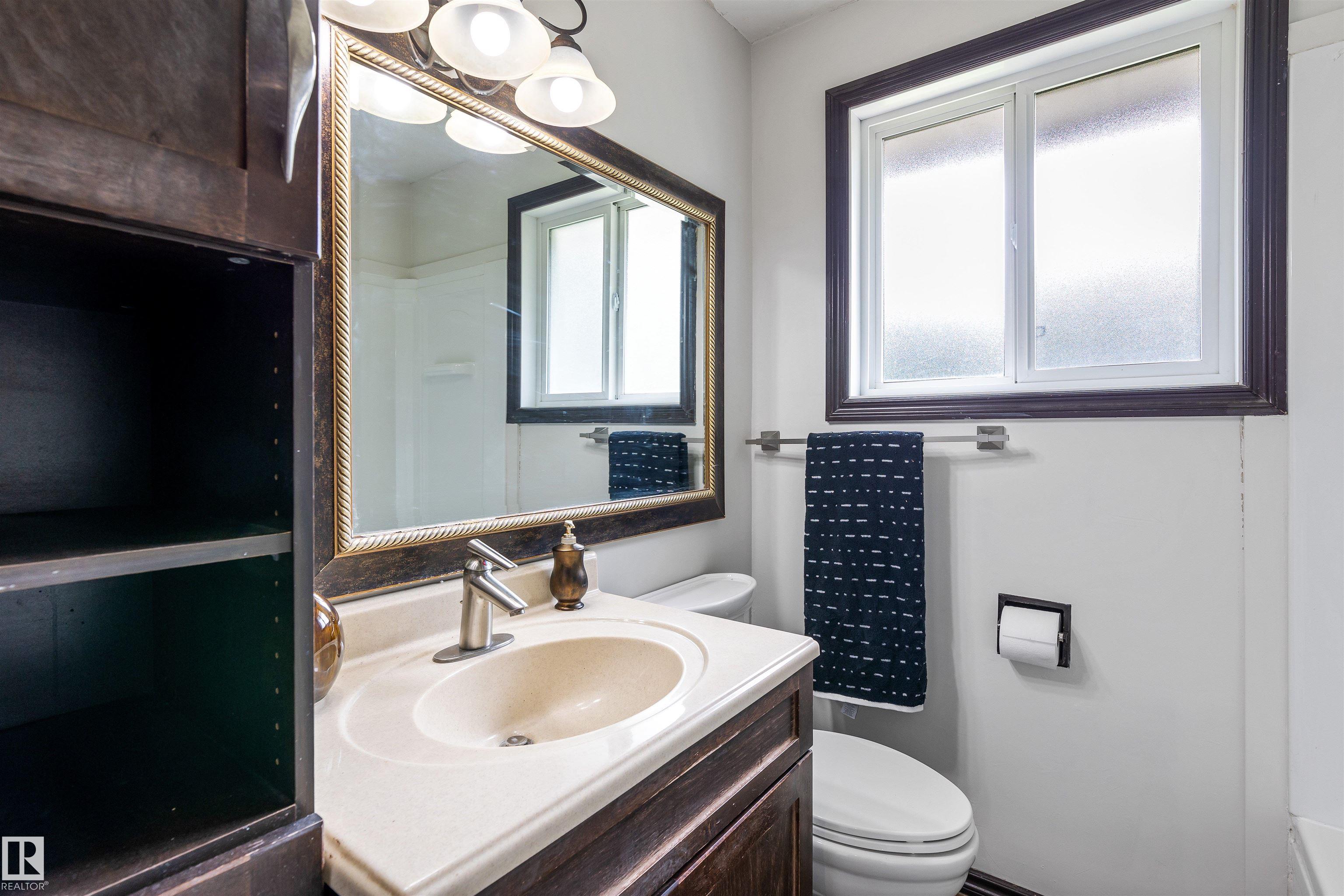 Photo 20 at 52 Belmont Drive, Braeside, St. Albert