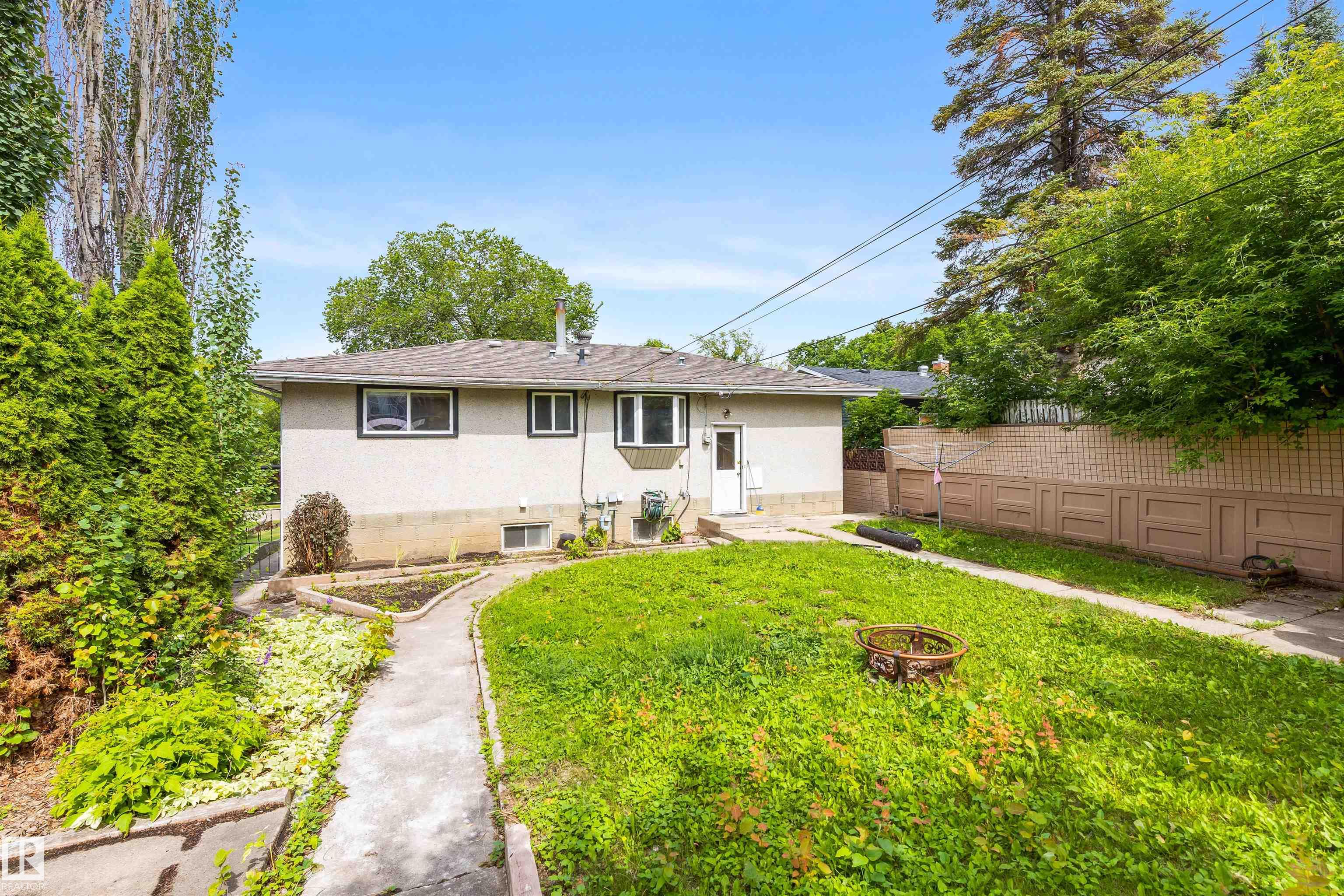 Photo 35 at 52 Belmont Drive, Braeside, St. Albert