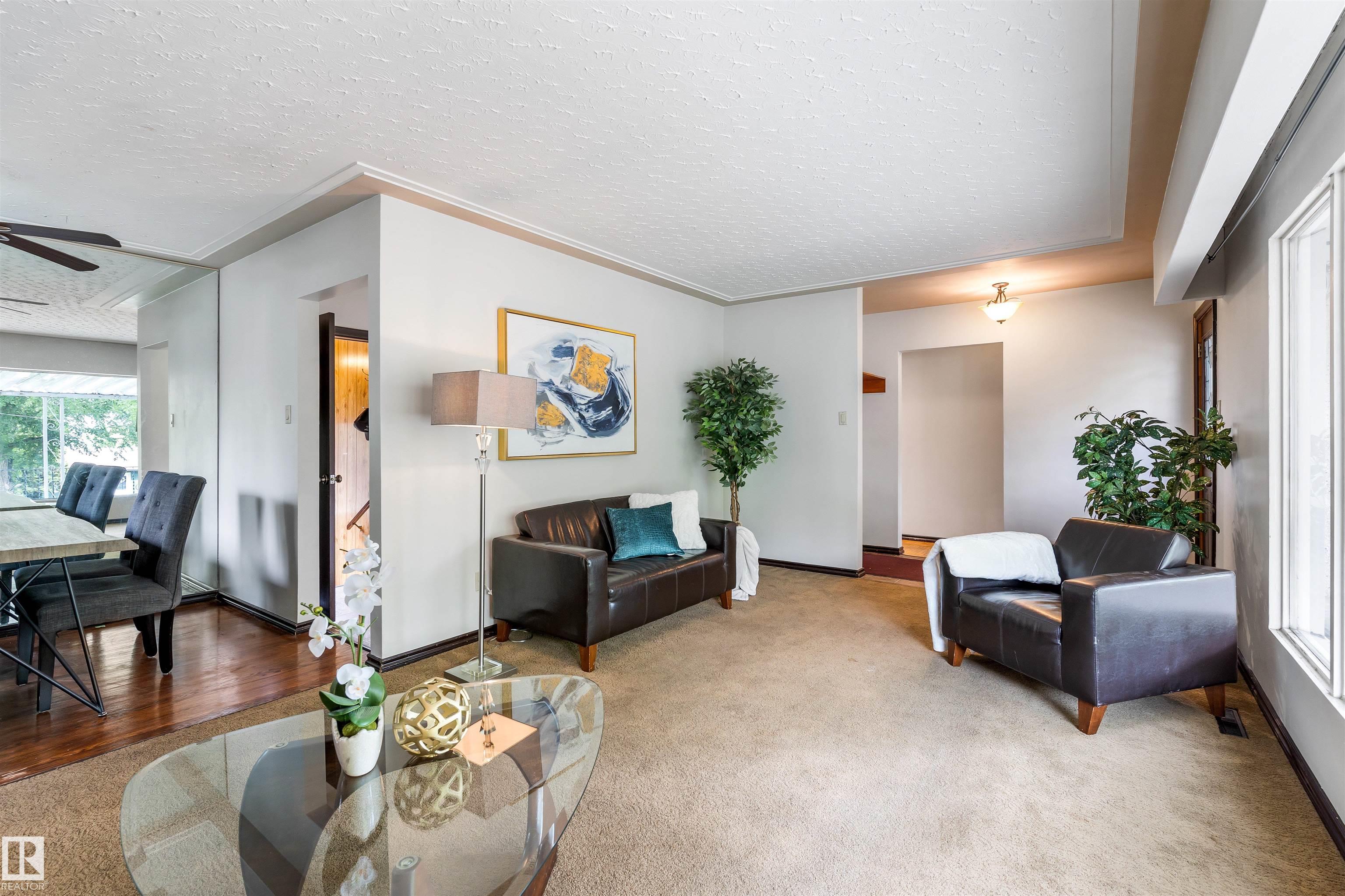 Photo 7 at 52 Belmont Drive, Braeside, St. Albert