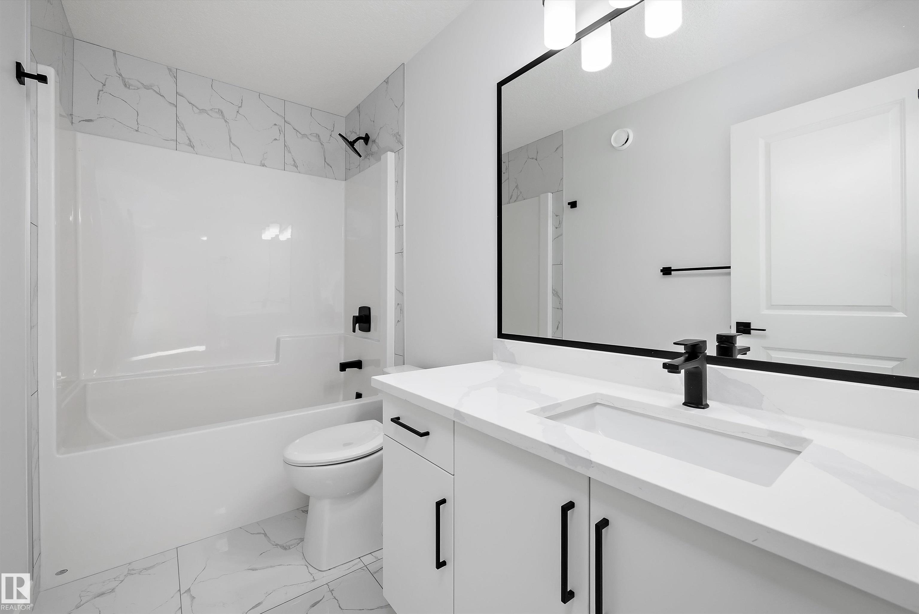 Photo 26 at 28 Chartres Close, Chérot, St. Albert