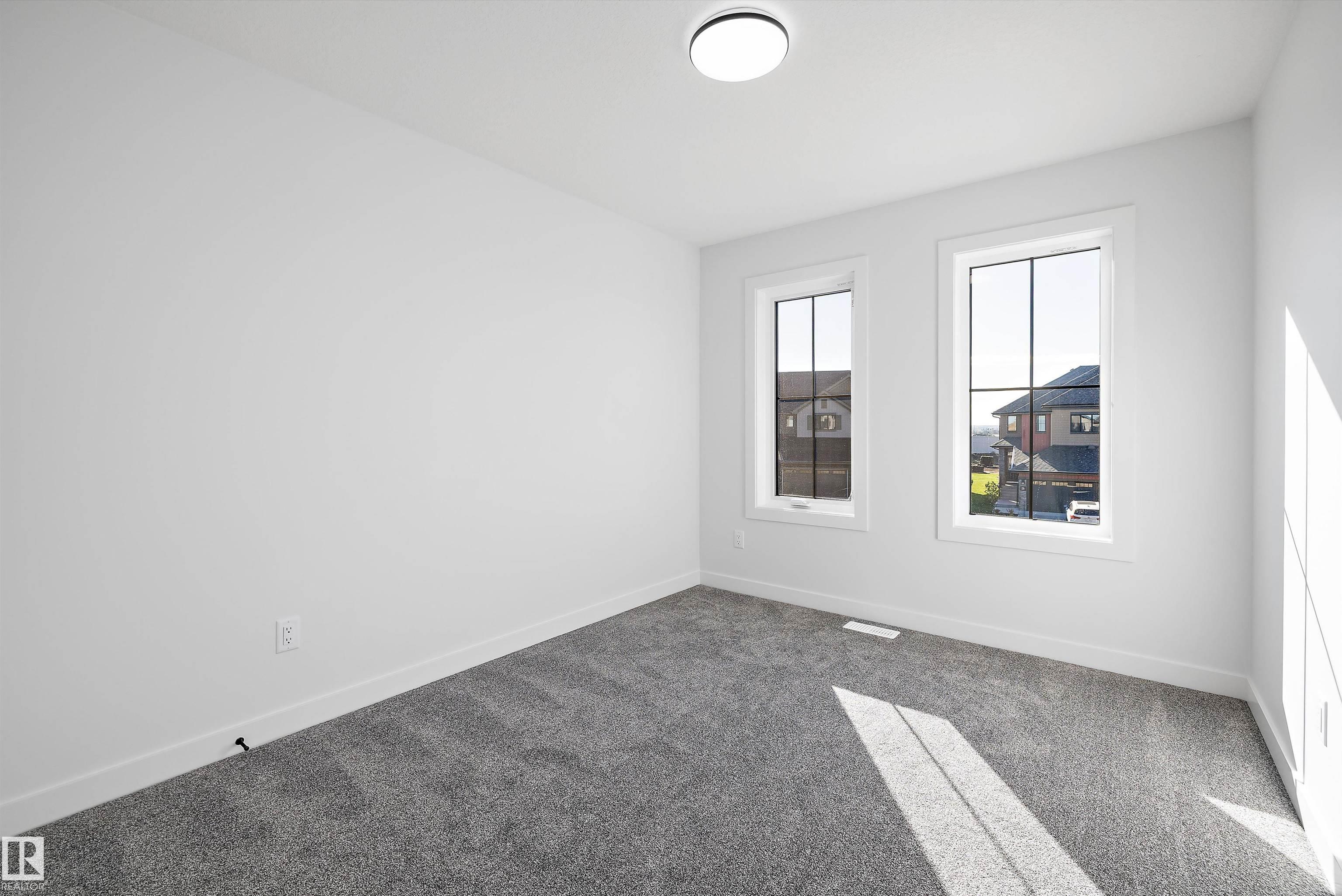 Photo 30 at 28 Chartres Close, Chérot, St. Albert