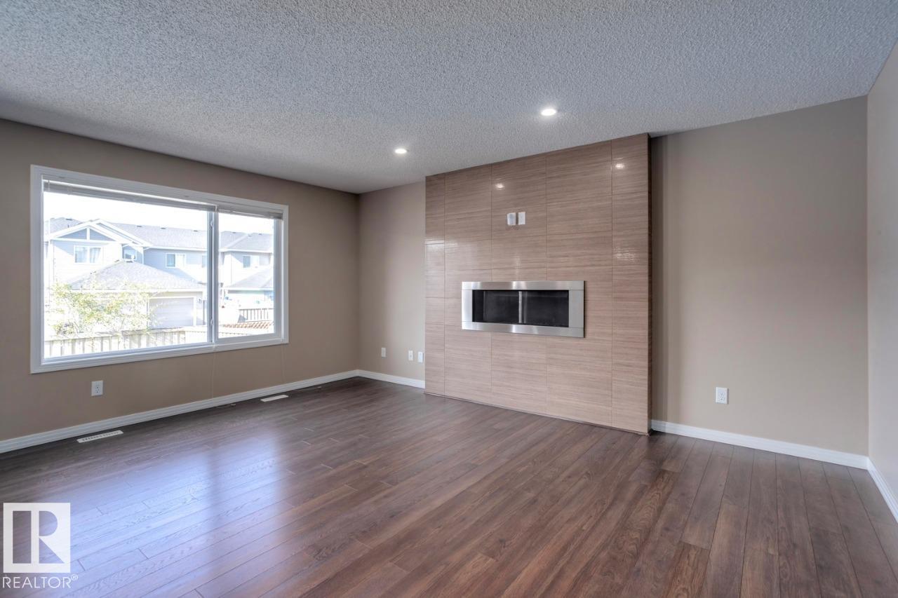 Photo 12 at 3552 Claxton Crescent SW, Chappelle Area, Edmonton