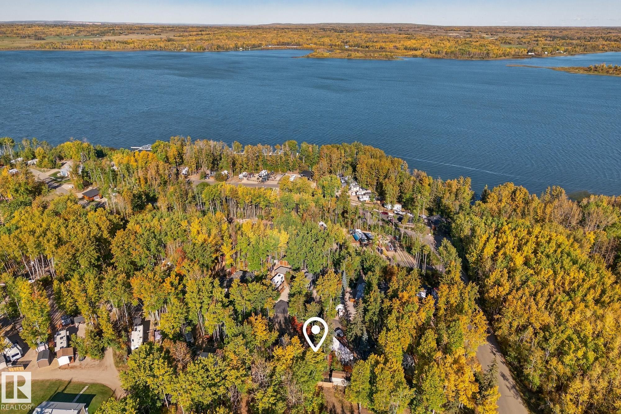 Photo 4 at 407 - 53509 Rge Road 60, Sunset Shores, Rural Parkland County