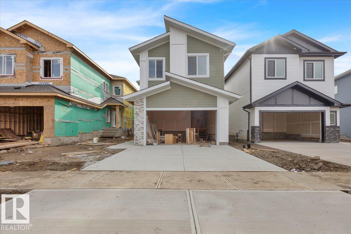 Photo 2 at 57 Blackbird Bend, South Fort, Fort Saskatchewan