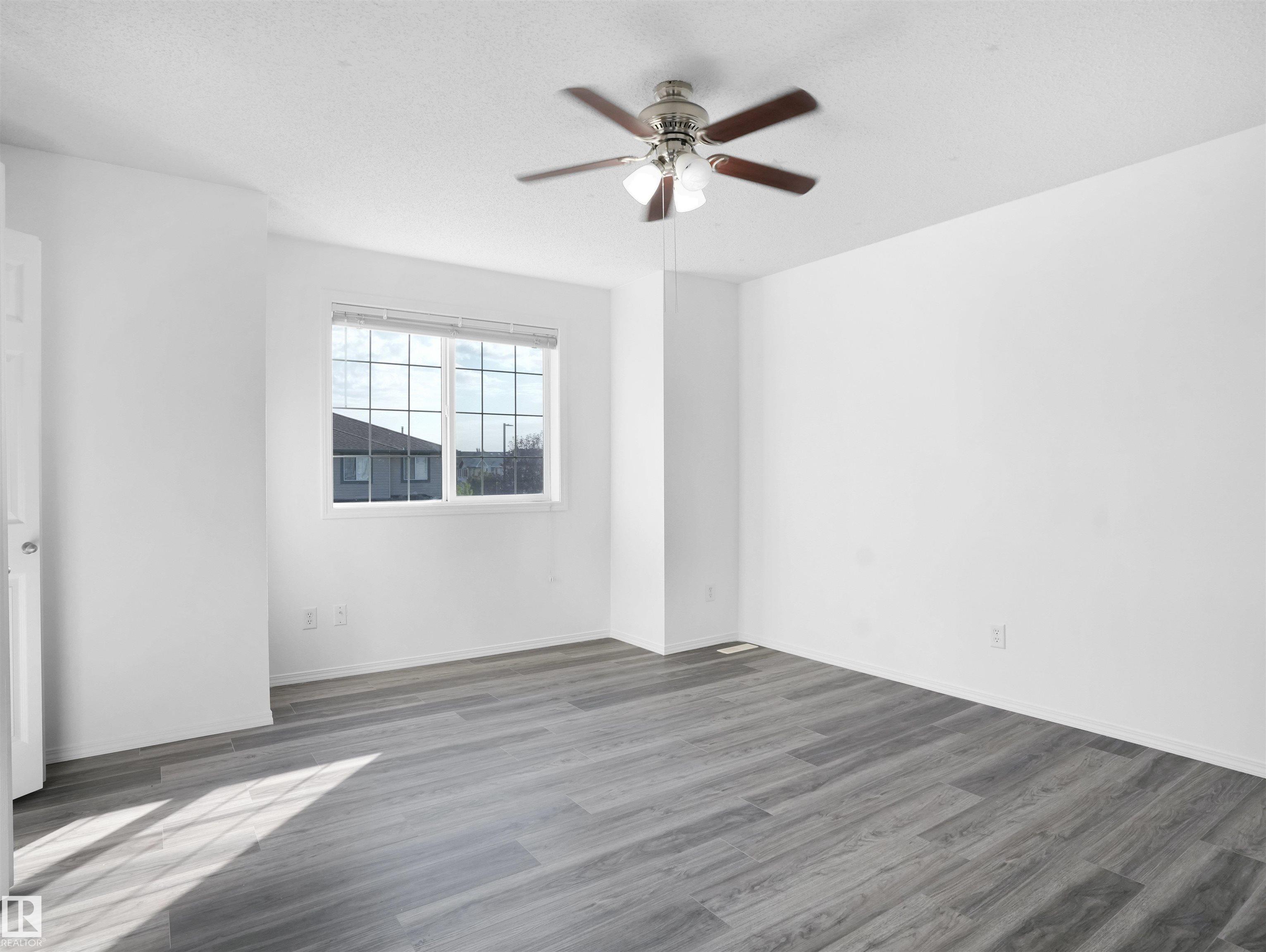 Photo 19 at 2832 26 Street NW, Silver Berry, Edmonton