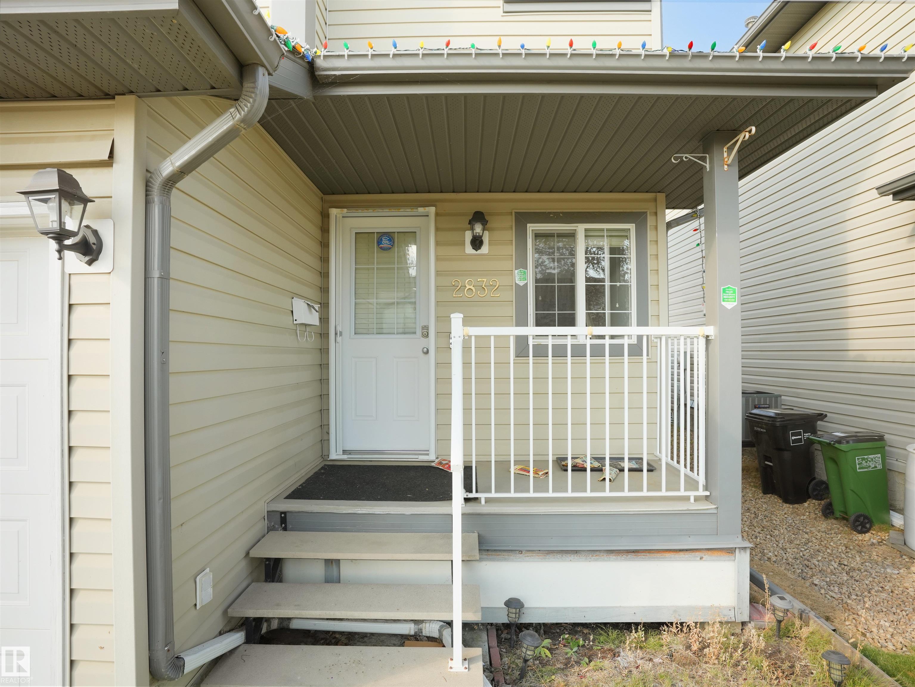 Photo 4 at 2832 26 Street NW, Silver Berry, Edmonton
