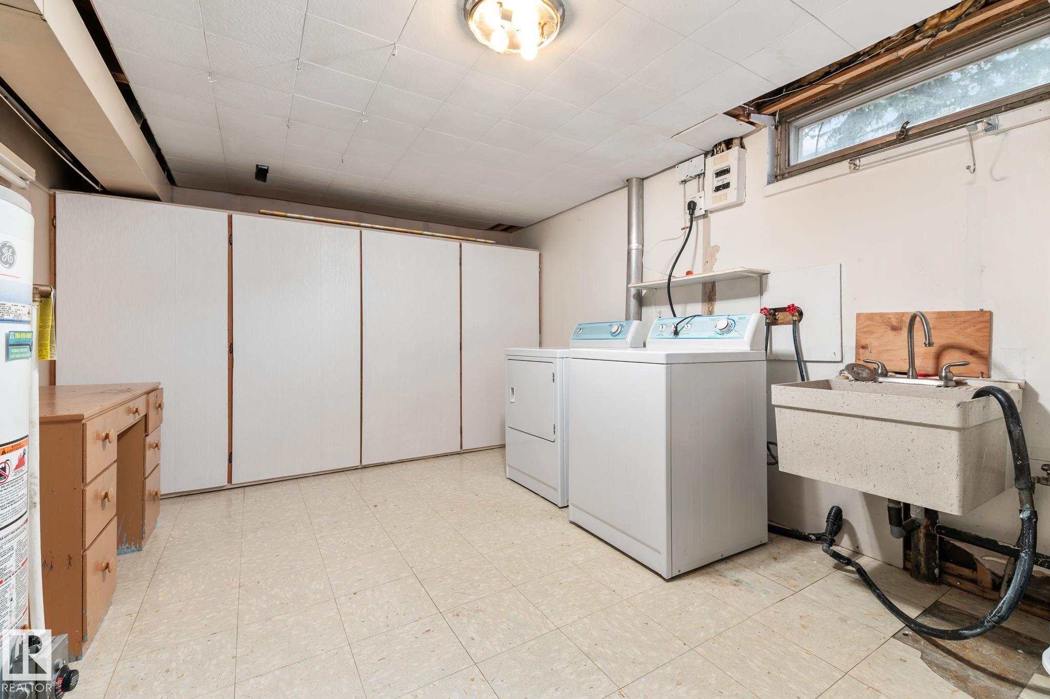 Photo 23 at 12419 135a Avenue NW, Kensington, Edmonton