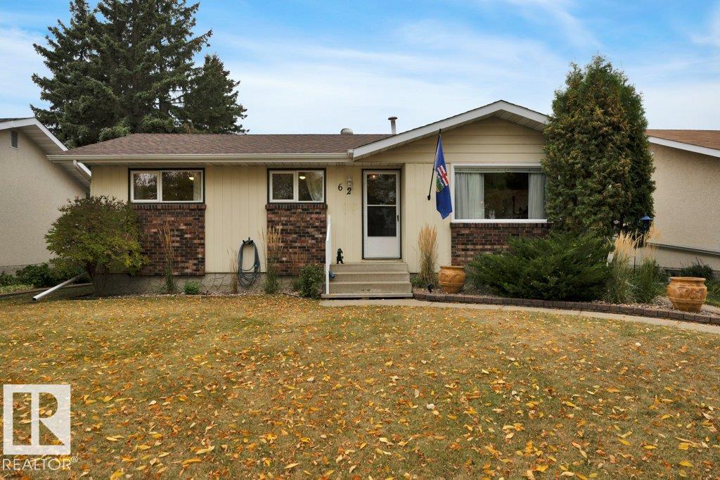 Photo 2 at 62 Corinthia Drive, Corinthia Park, Leduc