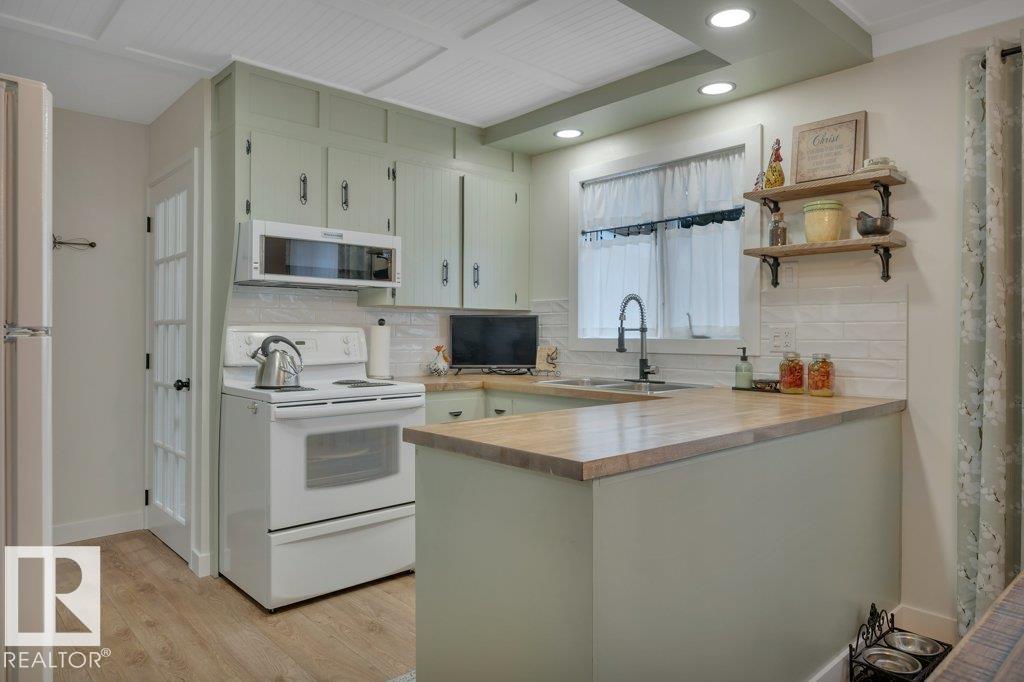 Photo 12 at 62 Corinthia Drive, Corinthia Park, Leduc