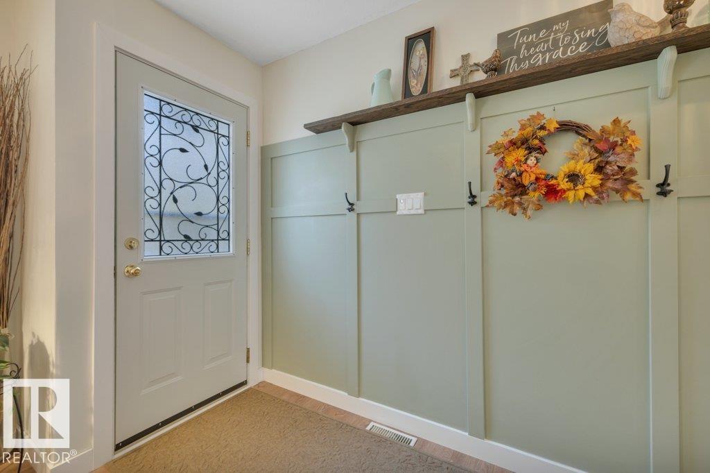 Photo 5 at 62 Corinthia Drive, Corinthia Park, Leduc