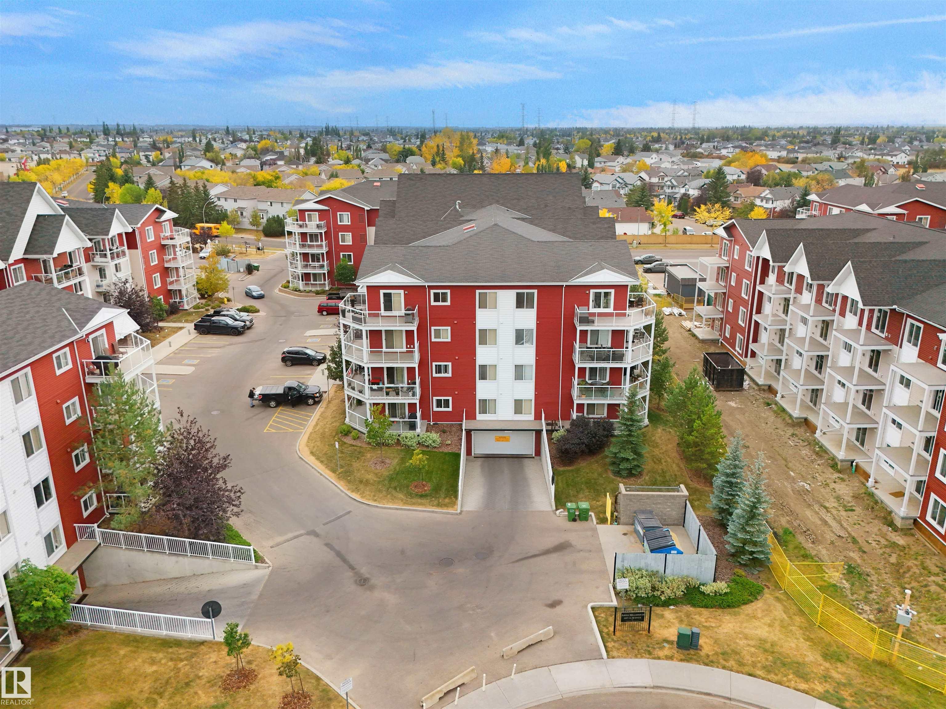 Photo 11 at 101 - 2207 44 Avenue NW, Larkspur, Edmonton