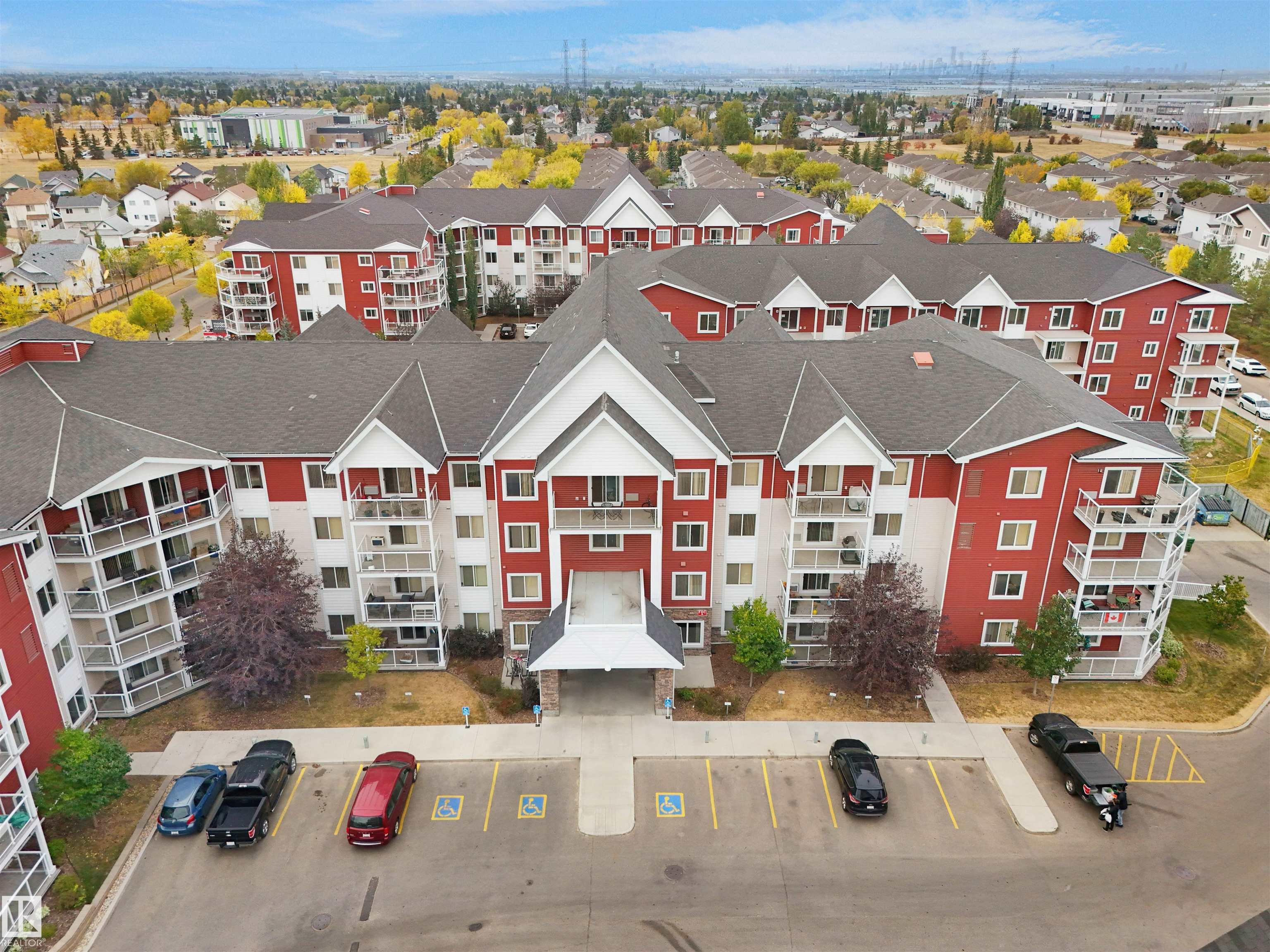 Photo 3 at 101 - 2207 44 Avenue NW, Larkspur, Edmonton