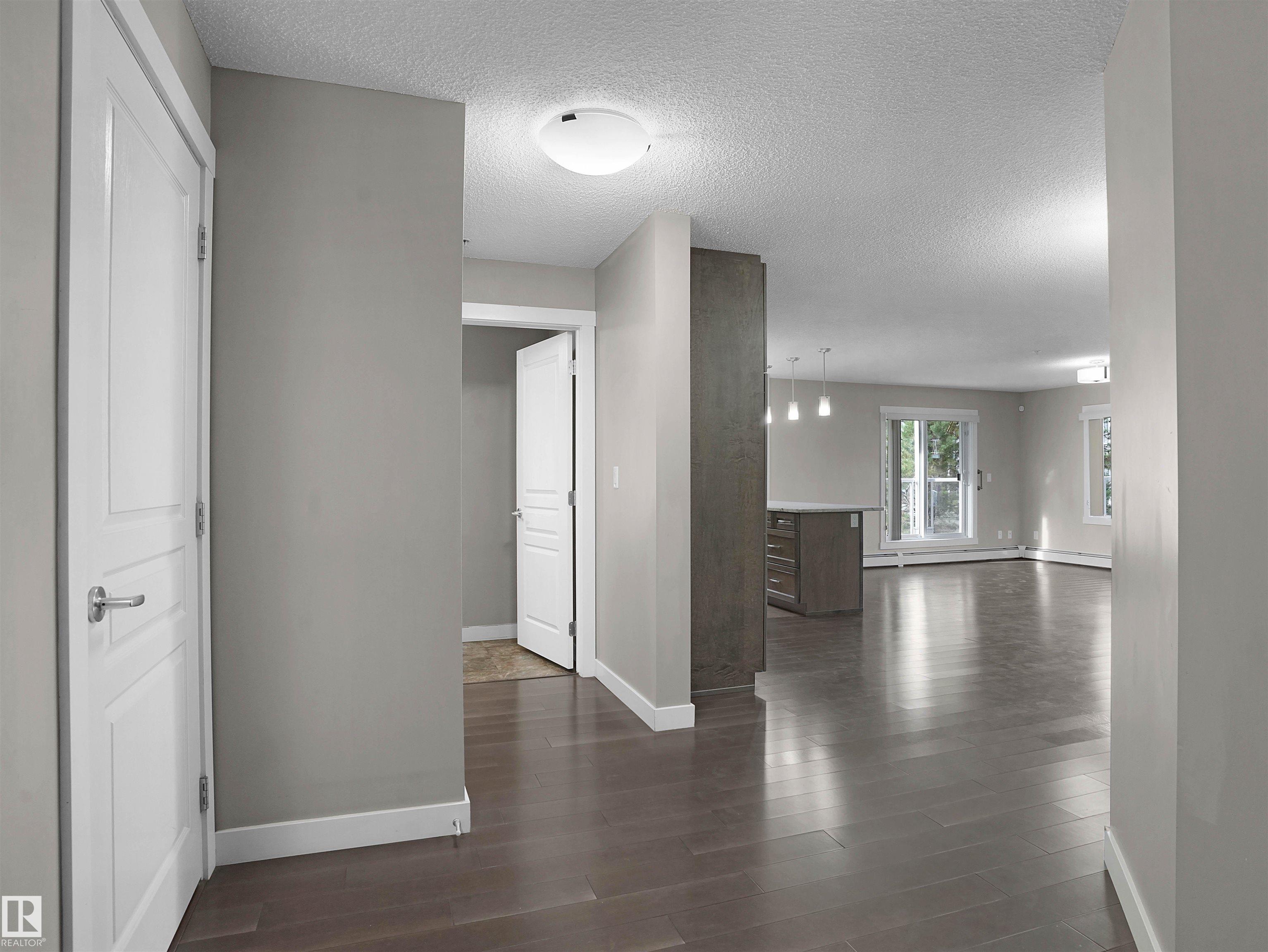 Photo 21 at 101 - 2207 44 Avenue NW, Larkspur, Edmonton