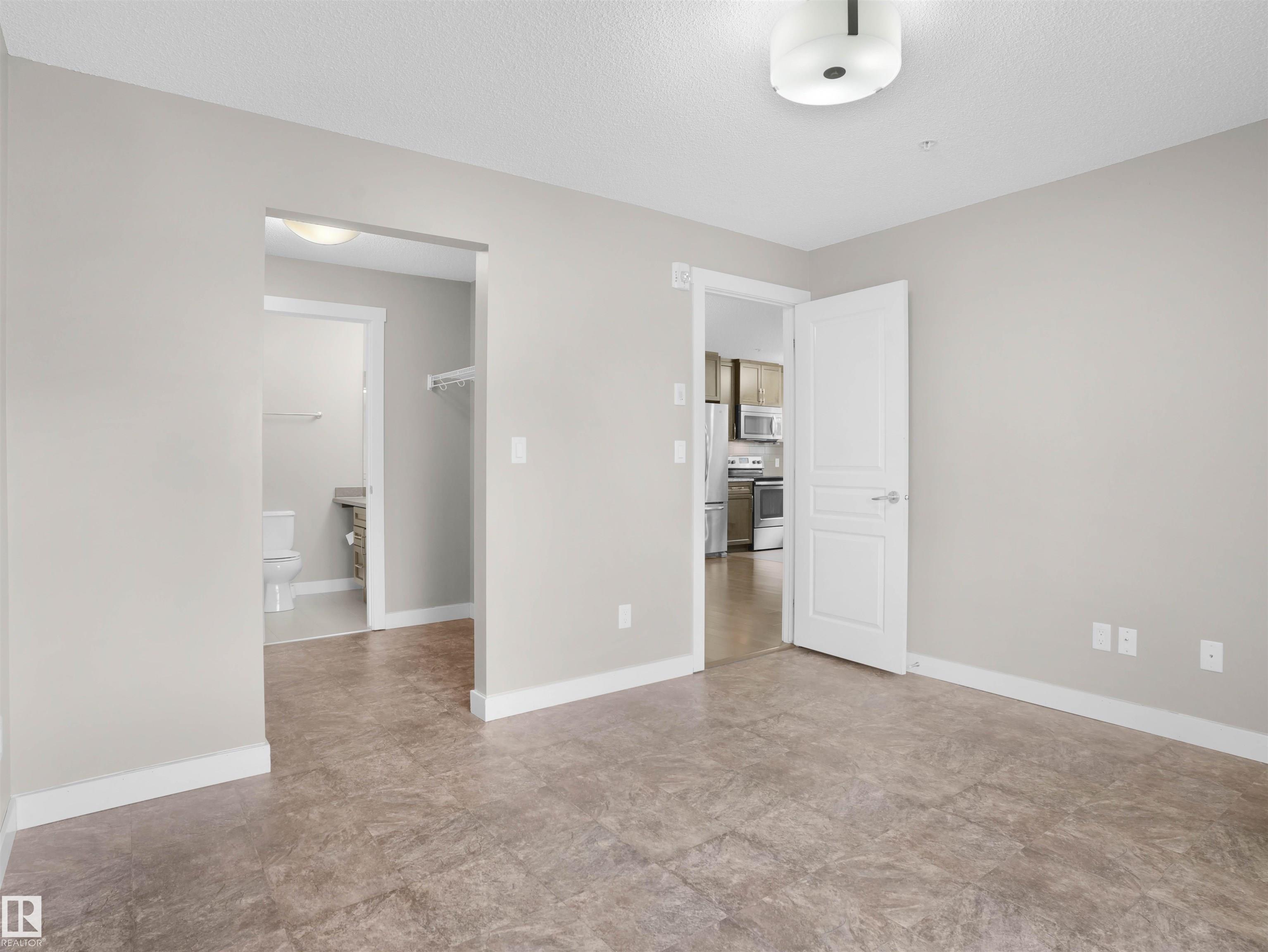 Photo 32 at 101 - 2207 44 Avenue NW, Larkspur, Edmonton