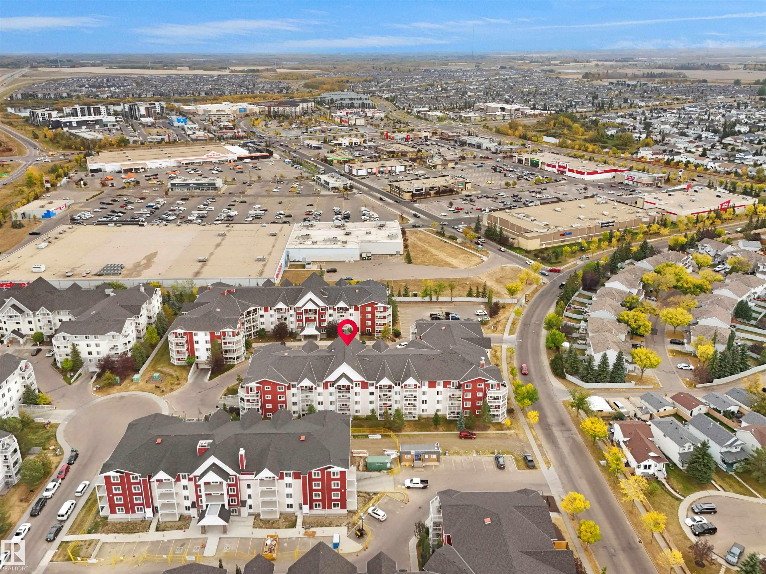 Photo 9 at 101 - 2207 44 Avenue NW, Larkspur, Edmonton