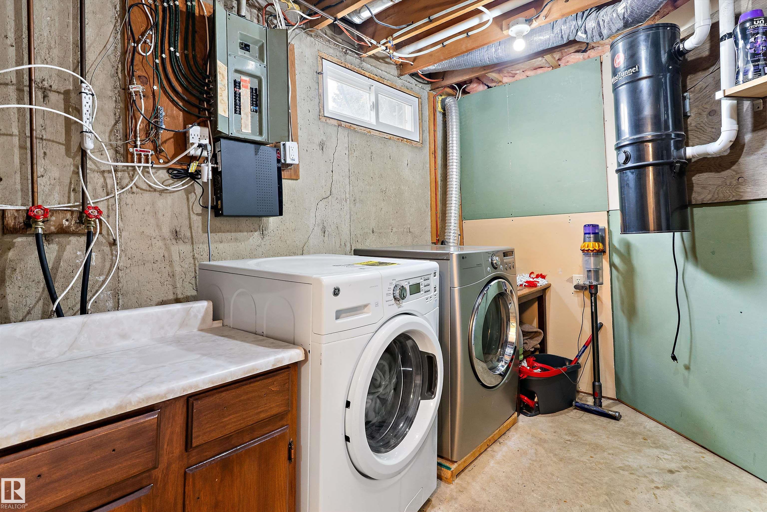 Photo 34 at 25 Grant Avenue, Glen Allan, Sherwood Park