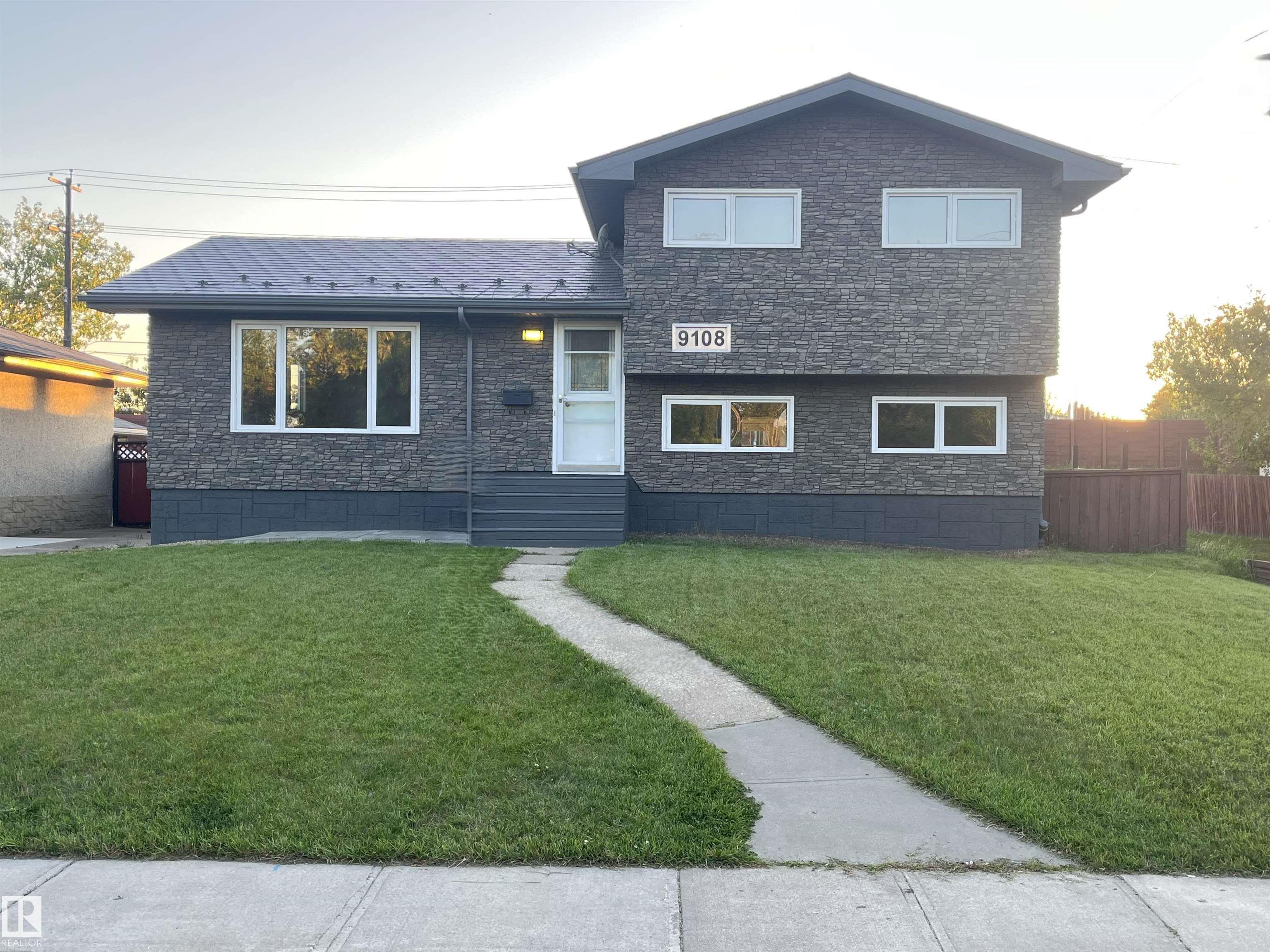 9108 169 Street NW, West Meadowlark Park, Edmonton 