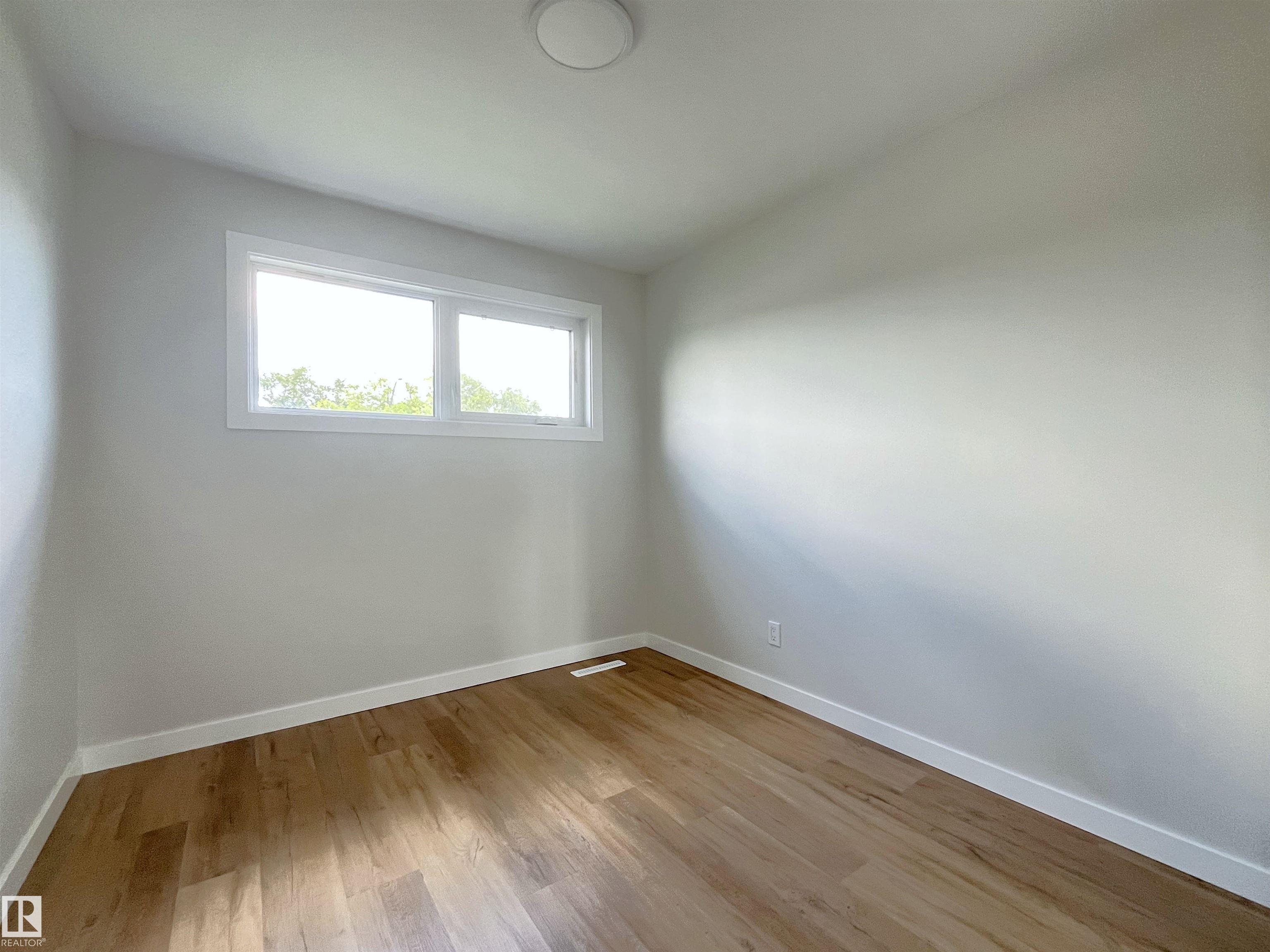 Photo 18 at 9108 169 Street NW, West Meadowlark Park, Edmonton