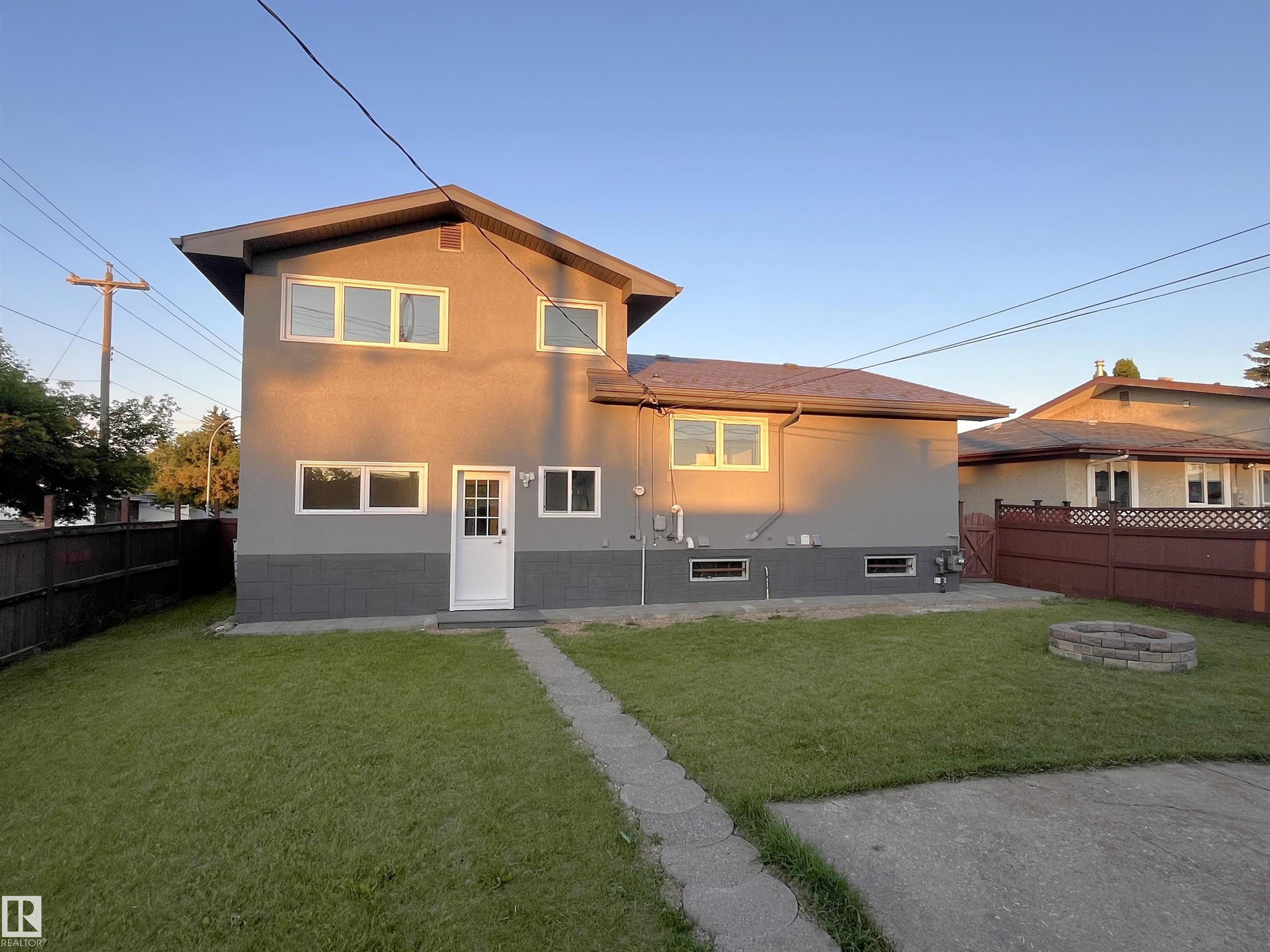 Photo 29 at 9108 169 Street NW, West Meadowlark Park, Edmonton