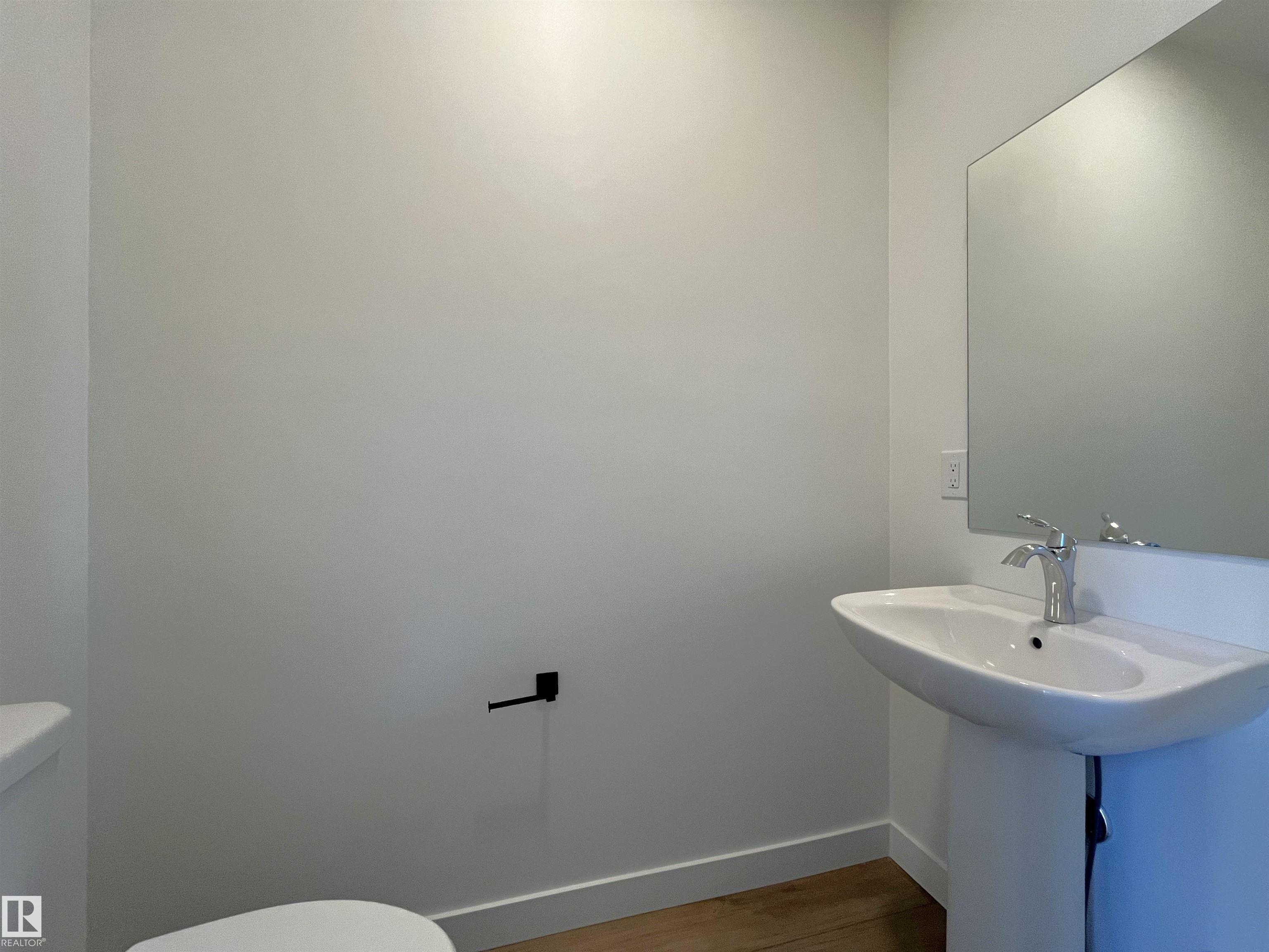 Photo 9 at 587 Boulder Wynd, Black Stone, Leduc