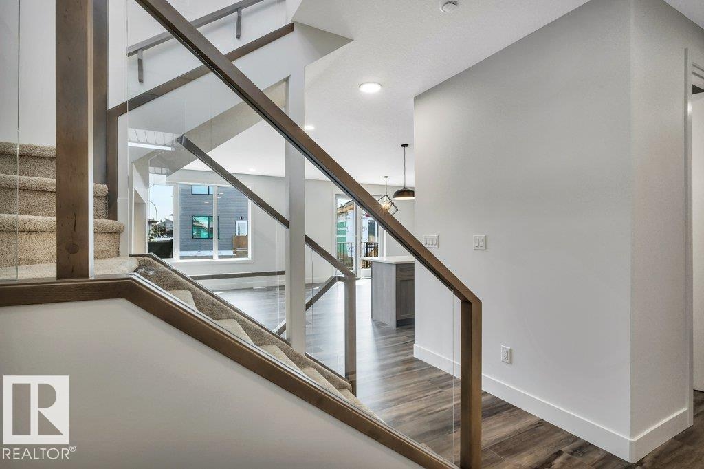 Photo 3 at 13 Hillwood Terrace, Hilldowns, Spruce Grove